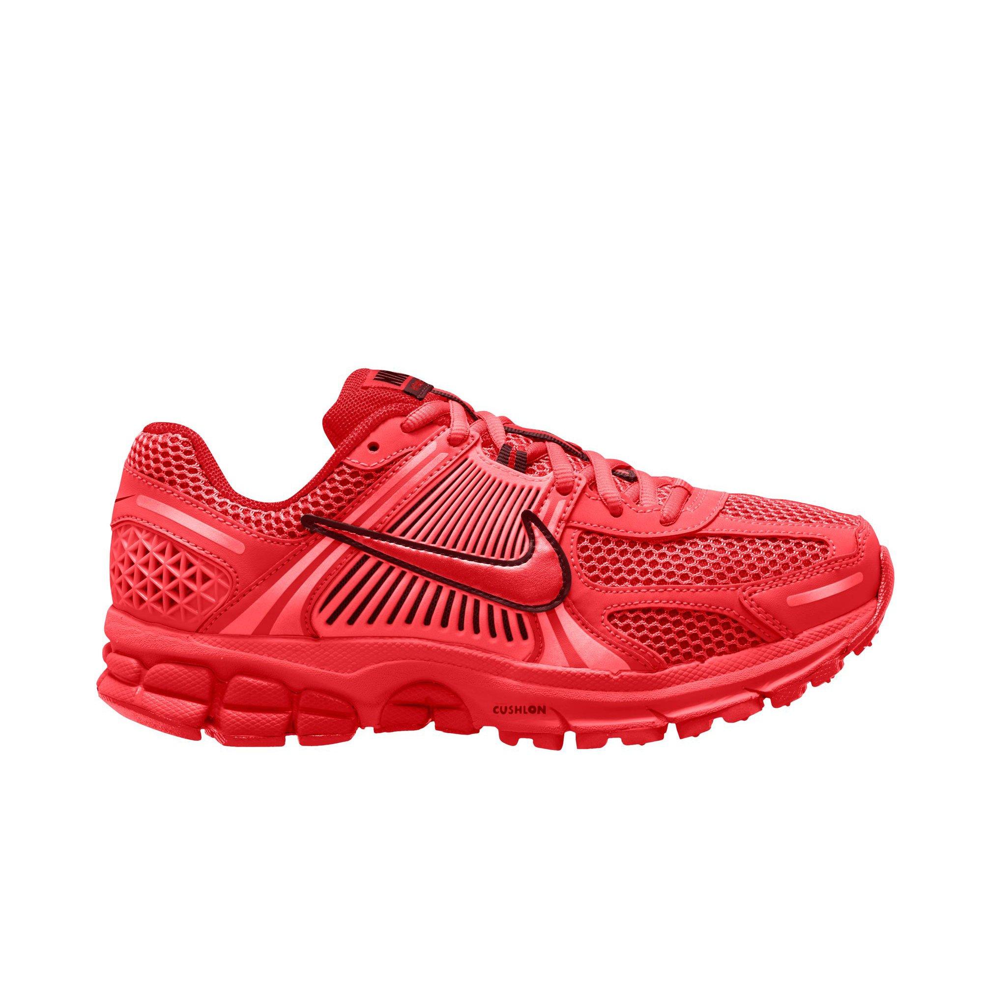 Nike Zoom Vomero 5 "Photon Dust/Metallic Gold/Gridiron/Sail" Women's Shoe