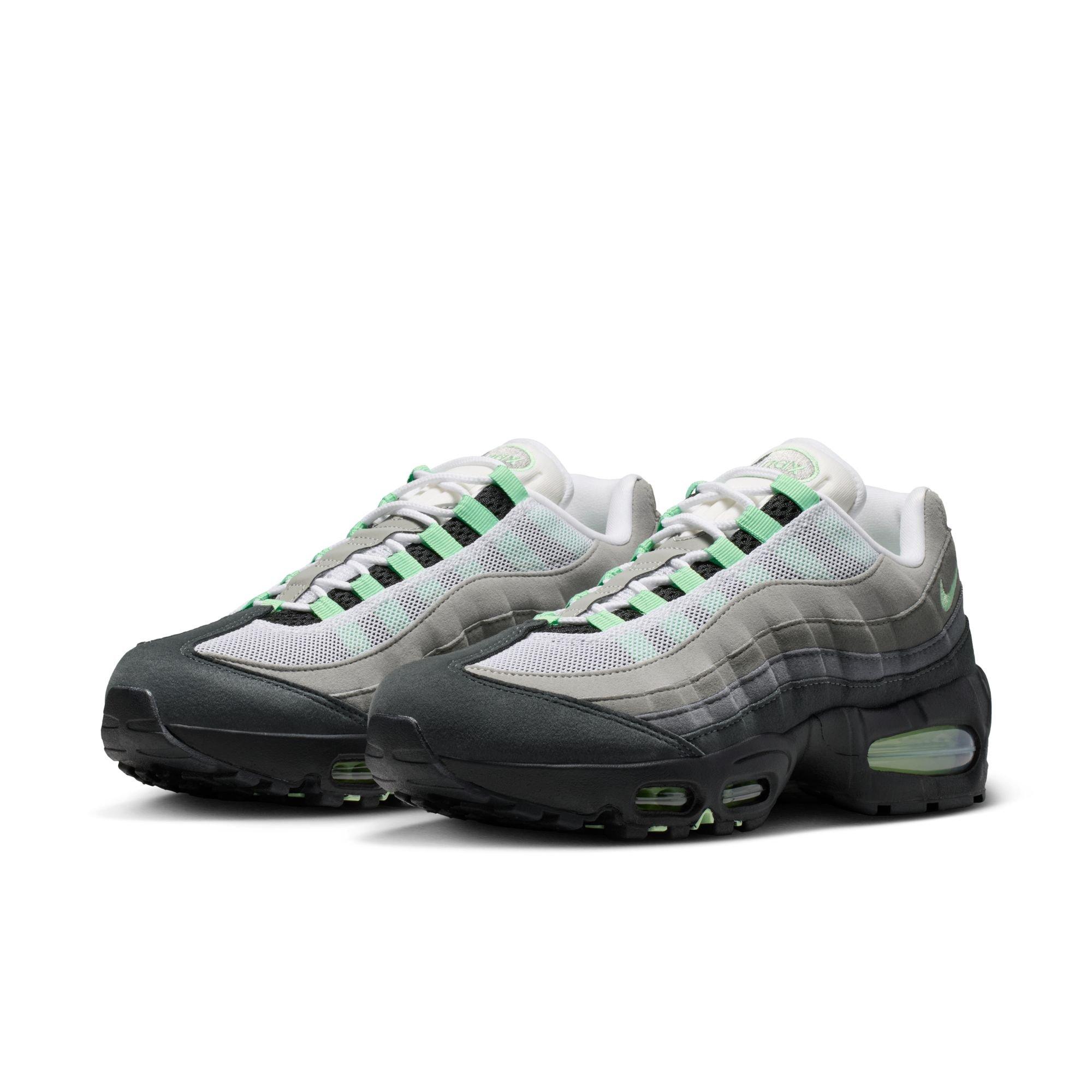 Nike Air Max 95 Big Bubble "Fresh Mint" Women's Shoe - BLACK/FRESH MINT/WHITE/MEDIUM GREY Thumbnail View 4