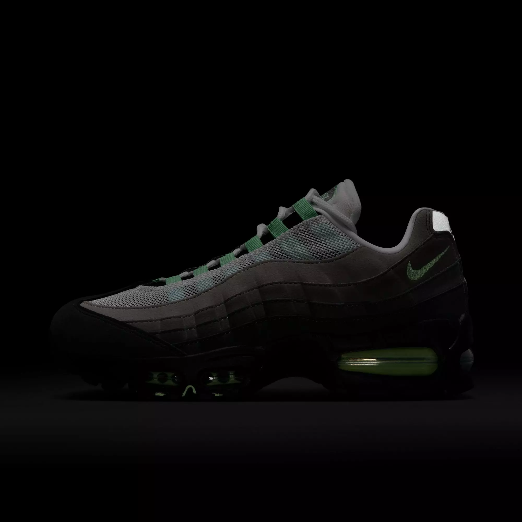 Nike Air Max 95 Big Bubble "Fresh Mint" Women's Shoe - BLACK/FRESH MINT/WHITE/MEDIUM GREY