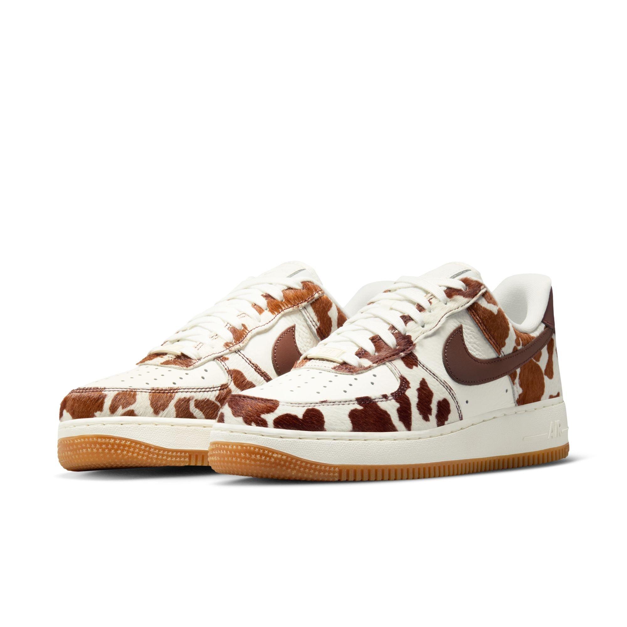 Nike Air Force 1 '07 "Field Brown/Sail" Women's Shoe - BROWN/WHITE Thumbnail View 5