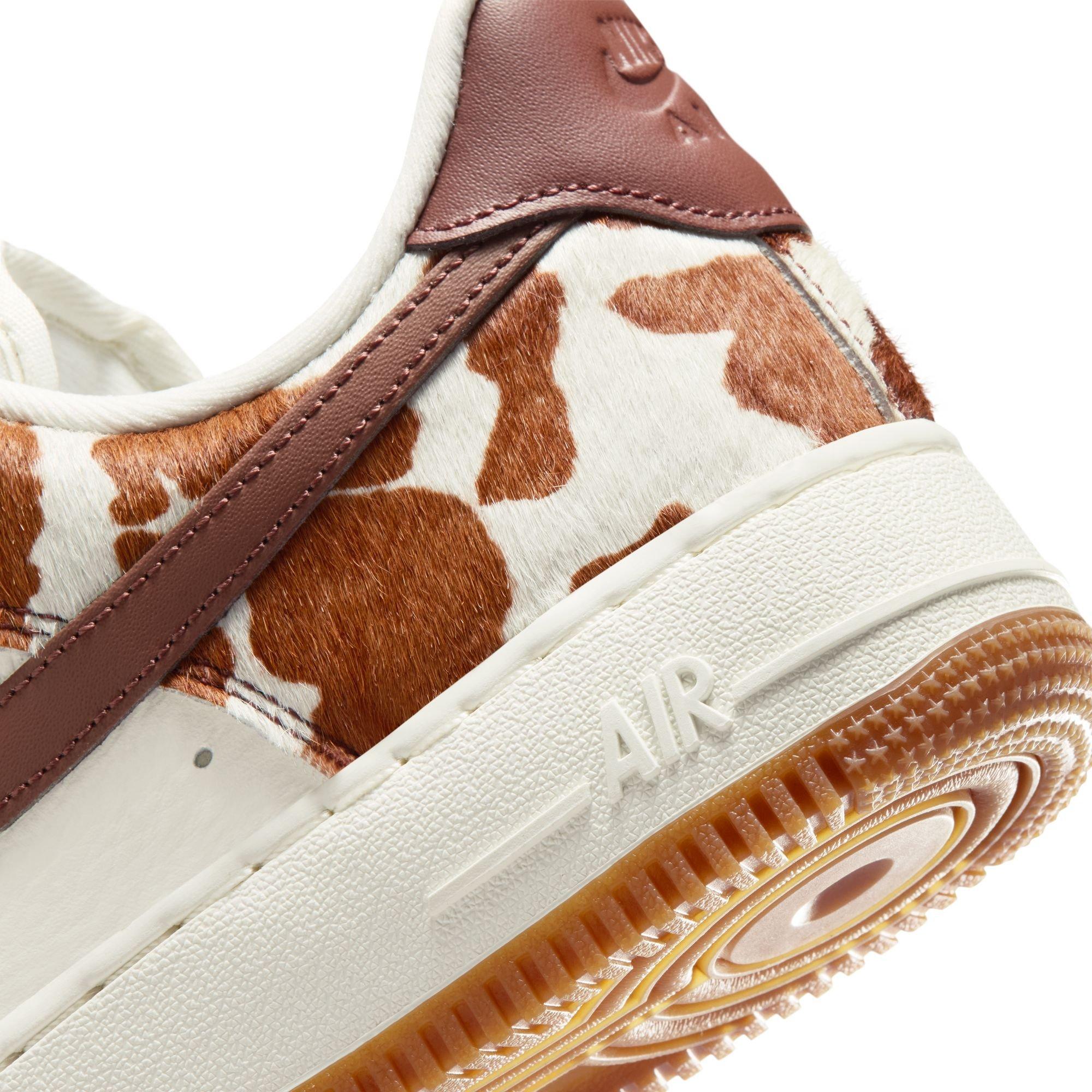 Nike Air Force 1 '07 "Field Brown/Sail" Women's Shoe - BROWN/WHITE Thumbnail View 11