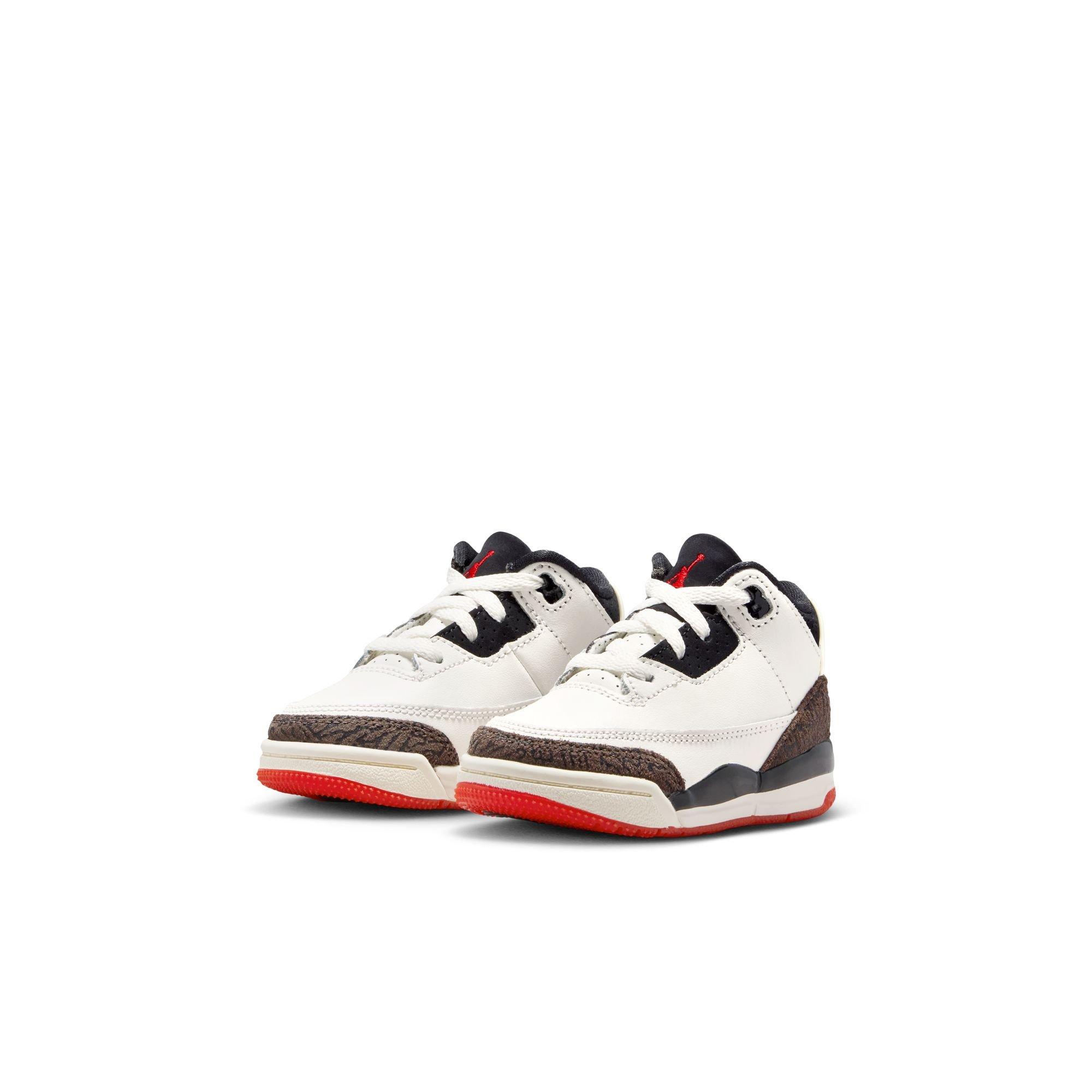 Jordan 3 Retro "World's Best Dad" Toddler Kids' Shoe - SAIL/BLACK/UNIVERSITY RED/PALE IVORY Thumbnail View 4
