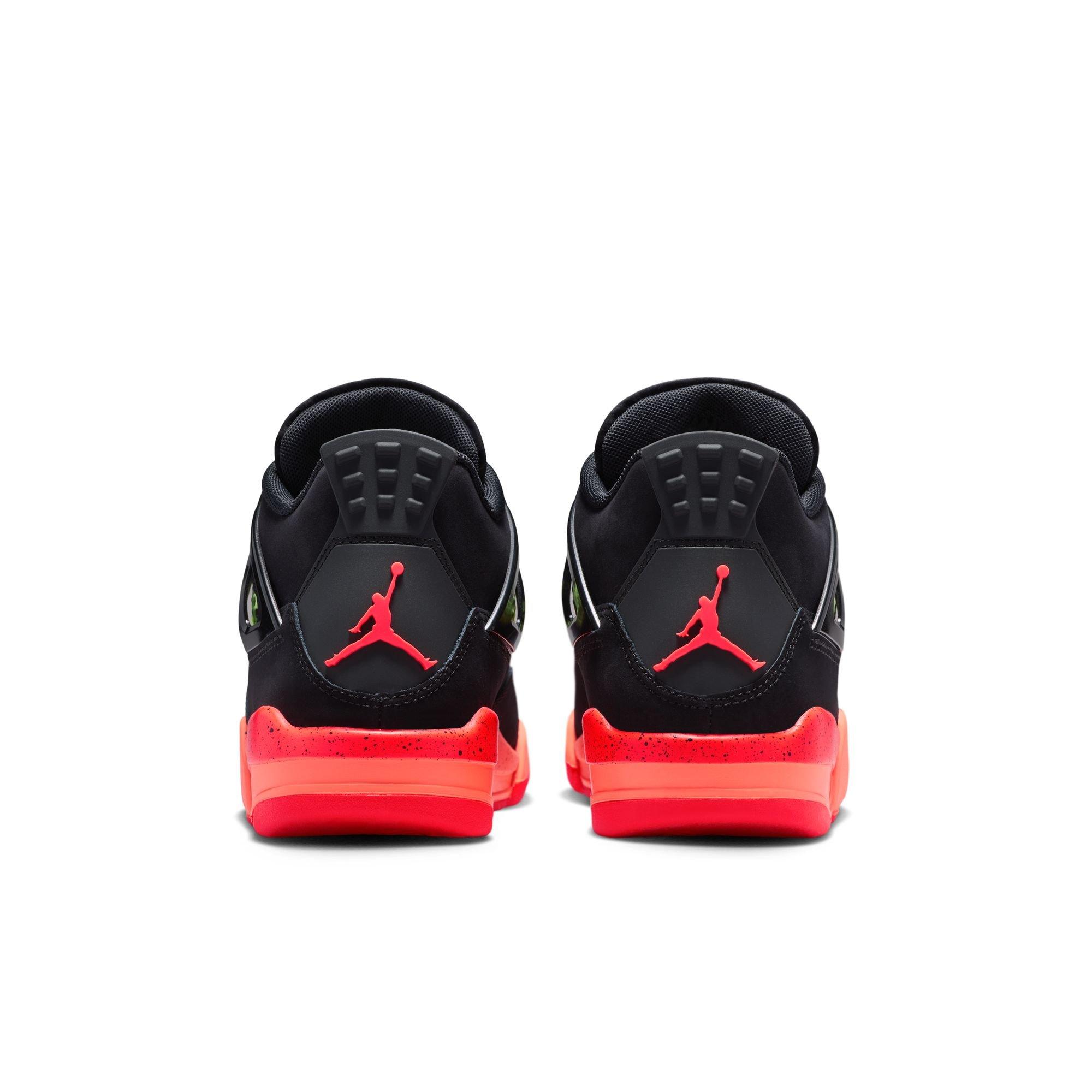 Jordan 4 Retro "Black & Infrared 23" Grade School Kids' Shoe - BLACK/INFRARED 23/BRIGHT MANGO Thumbnail View 13