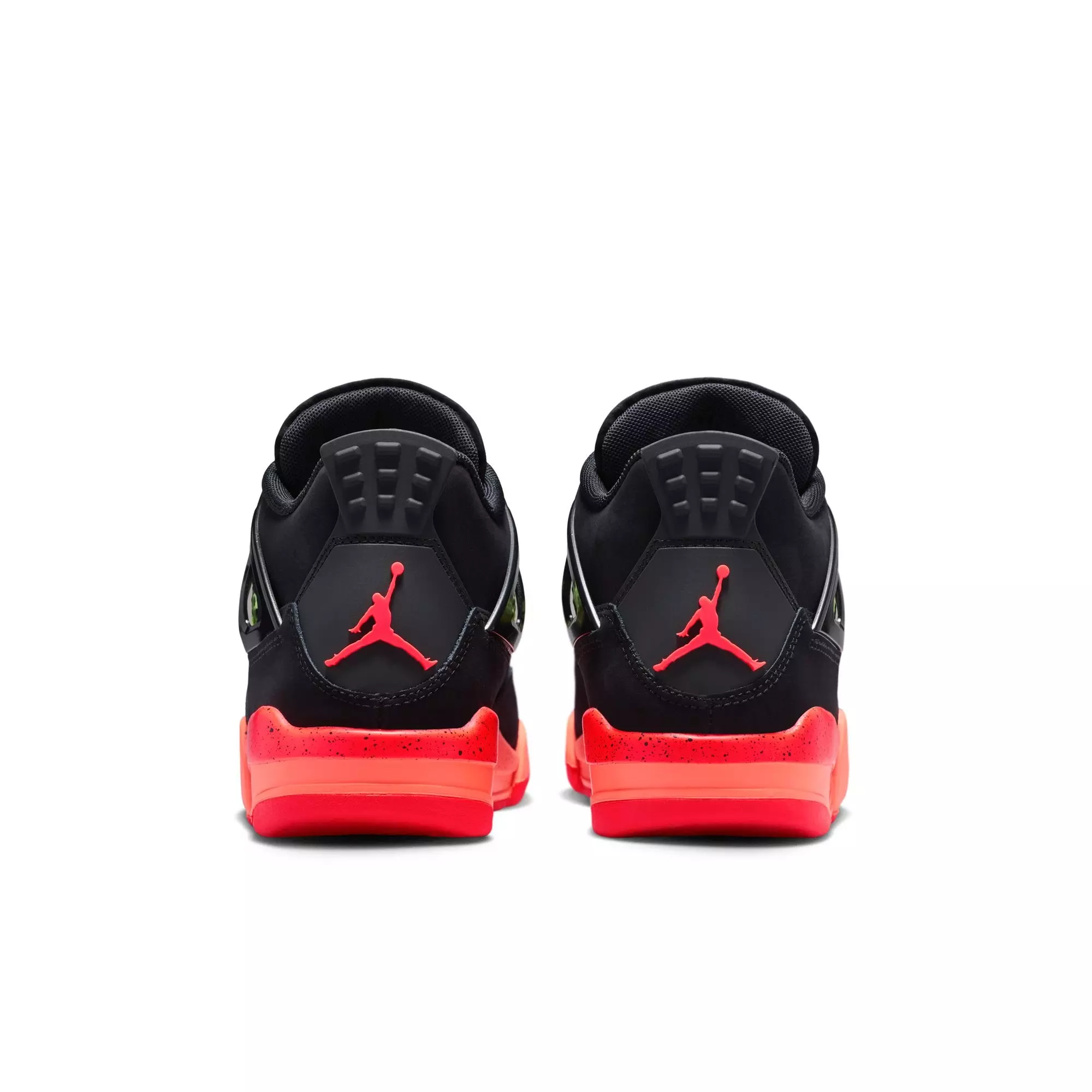 Jordan 4 Retro "Black & Infrared 23" Grade School Kids' Shoe - BLACK/INFRARED 23/BRIGHT MANGO