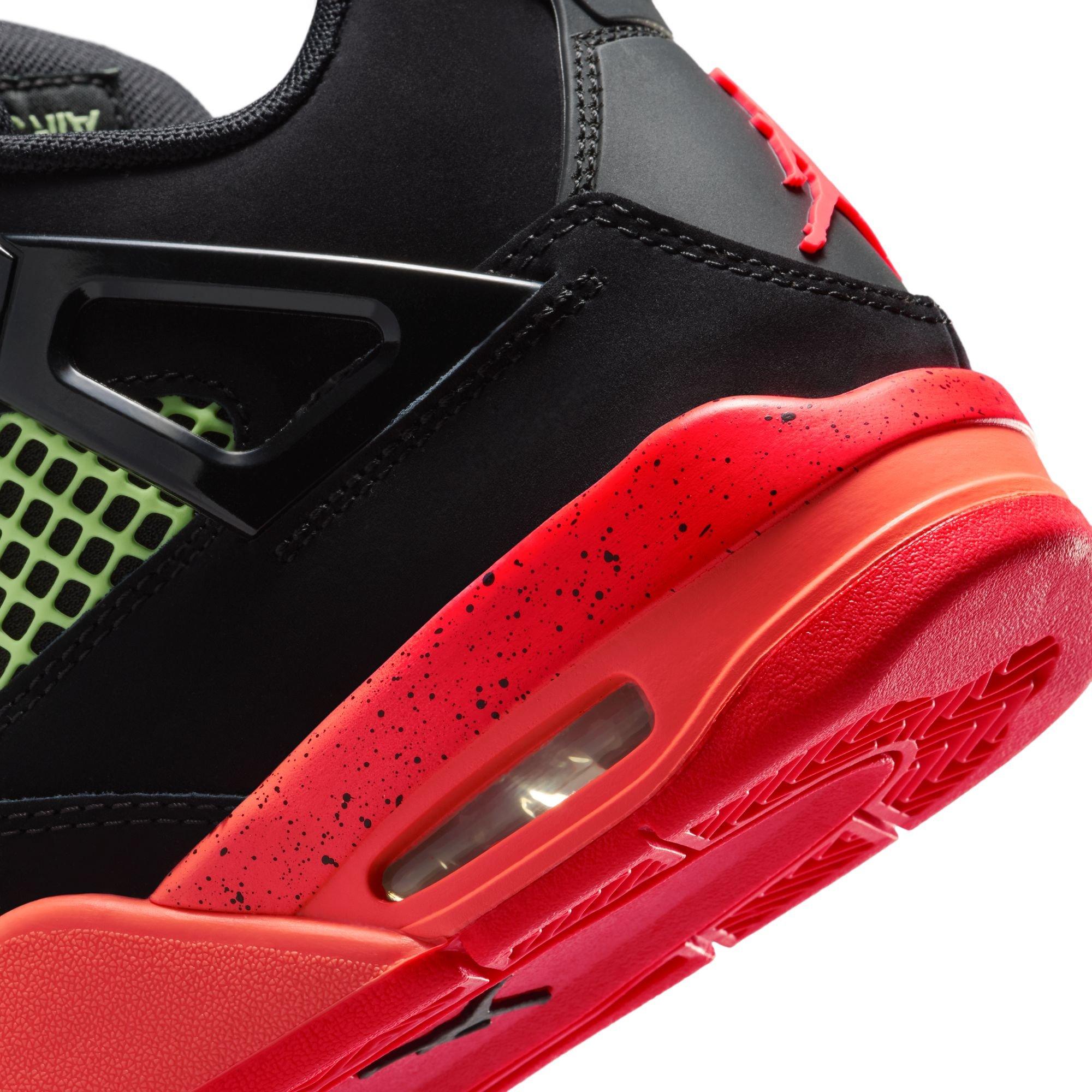 Jordan 4 Retro "Black & Infrared 23" Grade School Kids' Shoe - BLACK/INFRARED 23/BRIGHT MANGO Thumbnail View 6