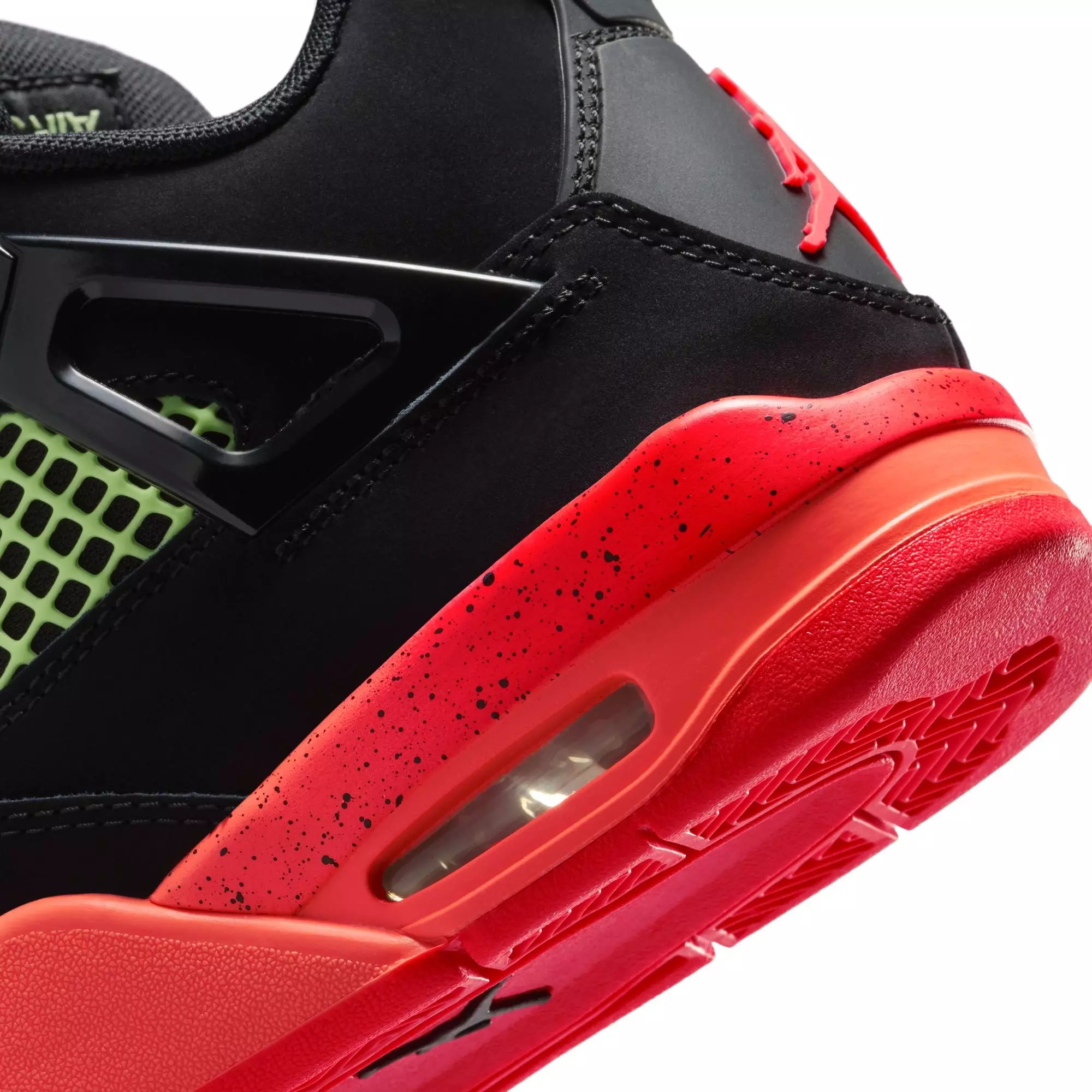 Jordan 4 Retro "Black & Infrared 23" Grade School Kids' Shoe - BLACK/INFRARED 23/BRIGHT MANGO