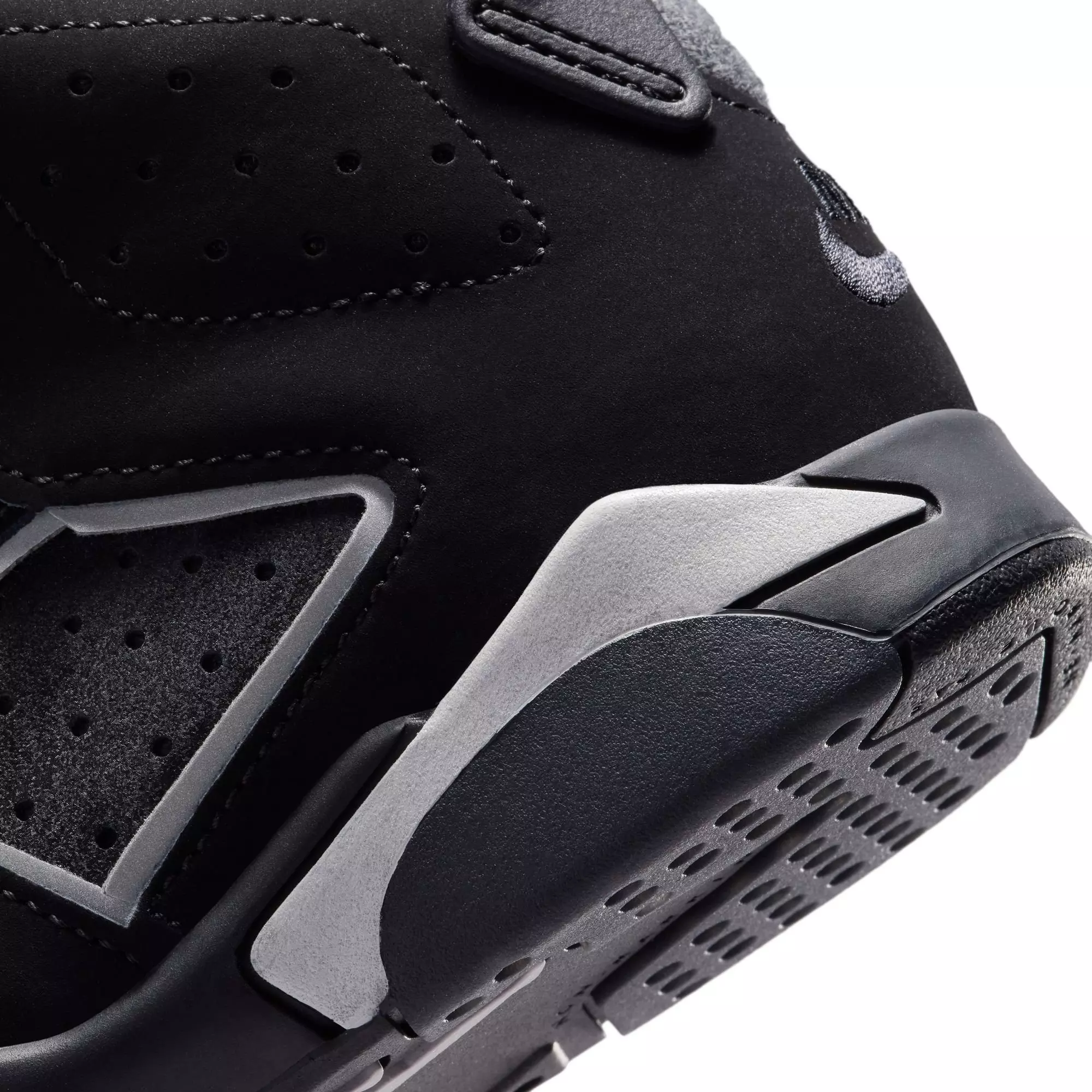 Jordan 6 Retro &ldquo;Cap and Gown&rdquo; Preschool Kids' Shoe - BLACK/REFLECT SILVER