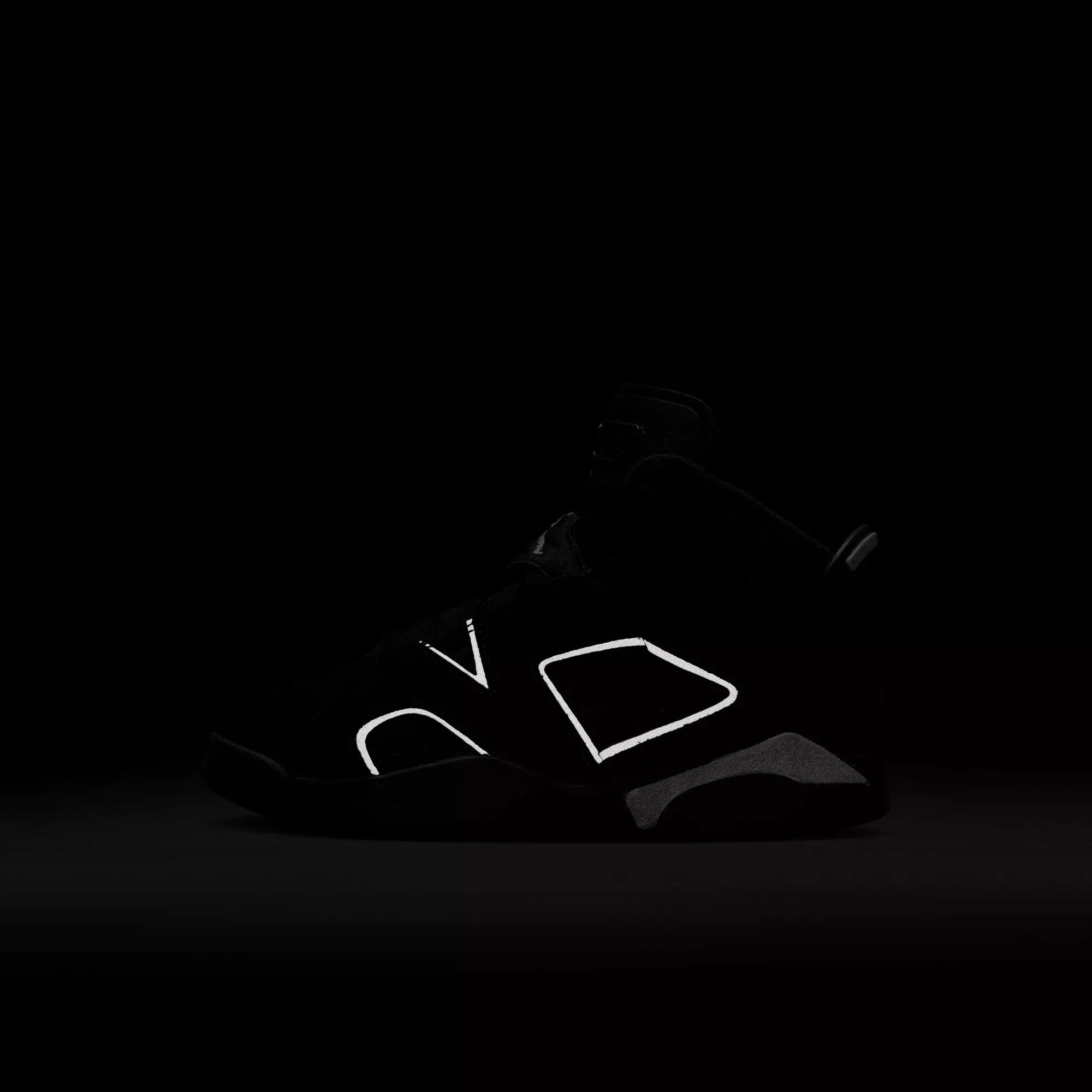 Jordan 6 Retro &ldquo;Cap and Gown&rdquo; Preschool Kids' Shoe - BLACK/REFLECT SILVER