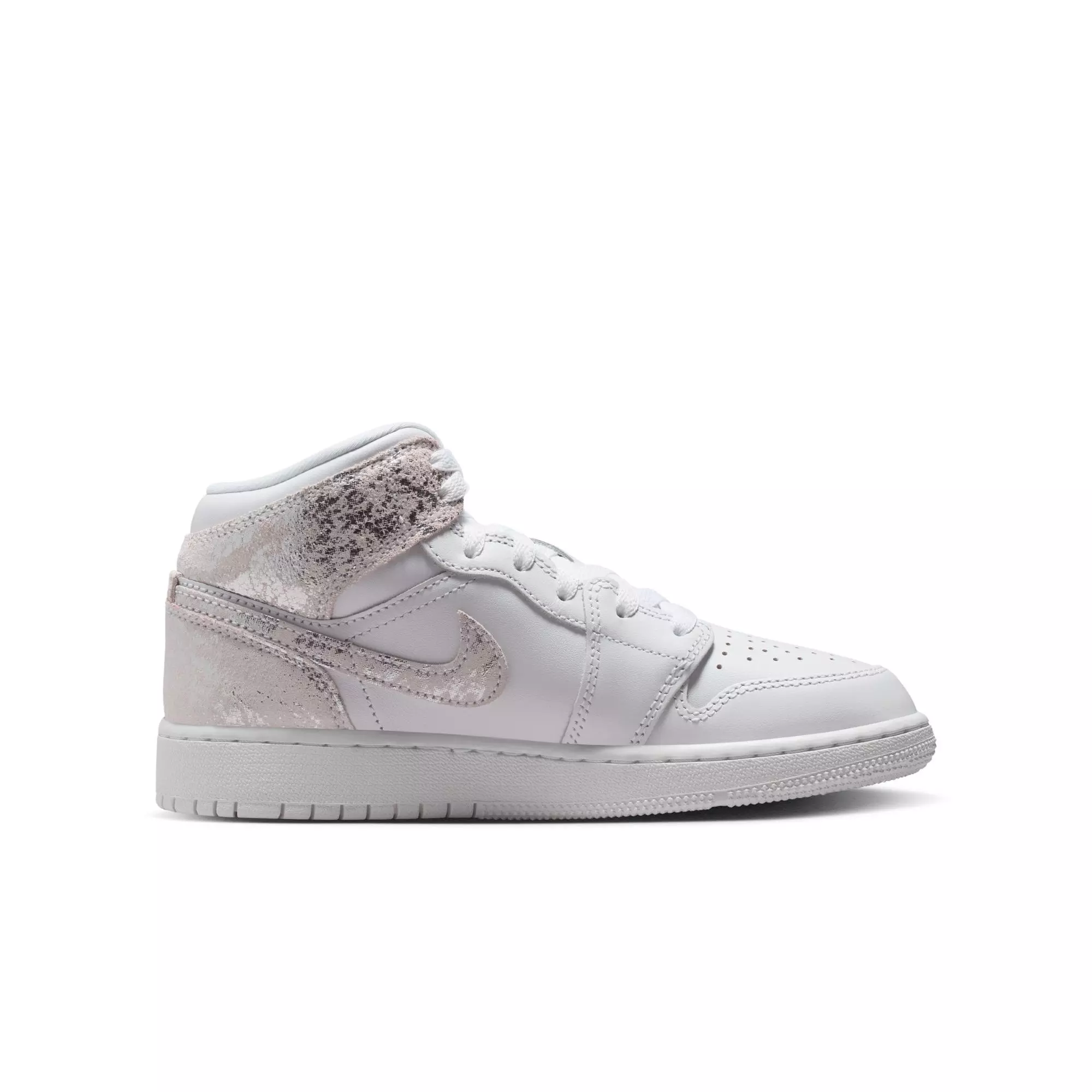 Jordan 1 Mid SE "White/Field Silver" Grade School Boys' Shoe - WHITE/SILVER