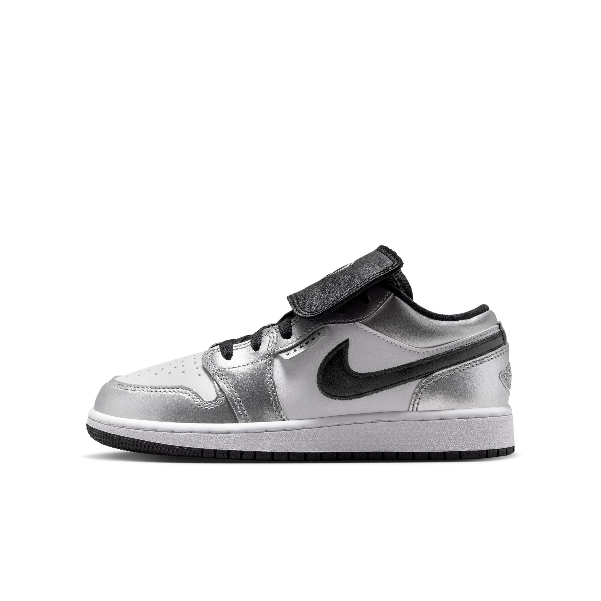 Jordan 1 Low SE "White/Black/Metallic Silver" Grade School Boys' Shoe - SILVER/BLACK Thumbnail View 3