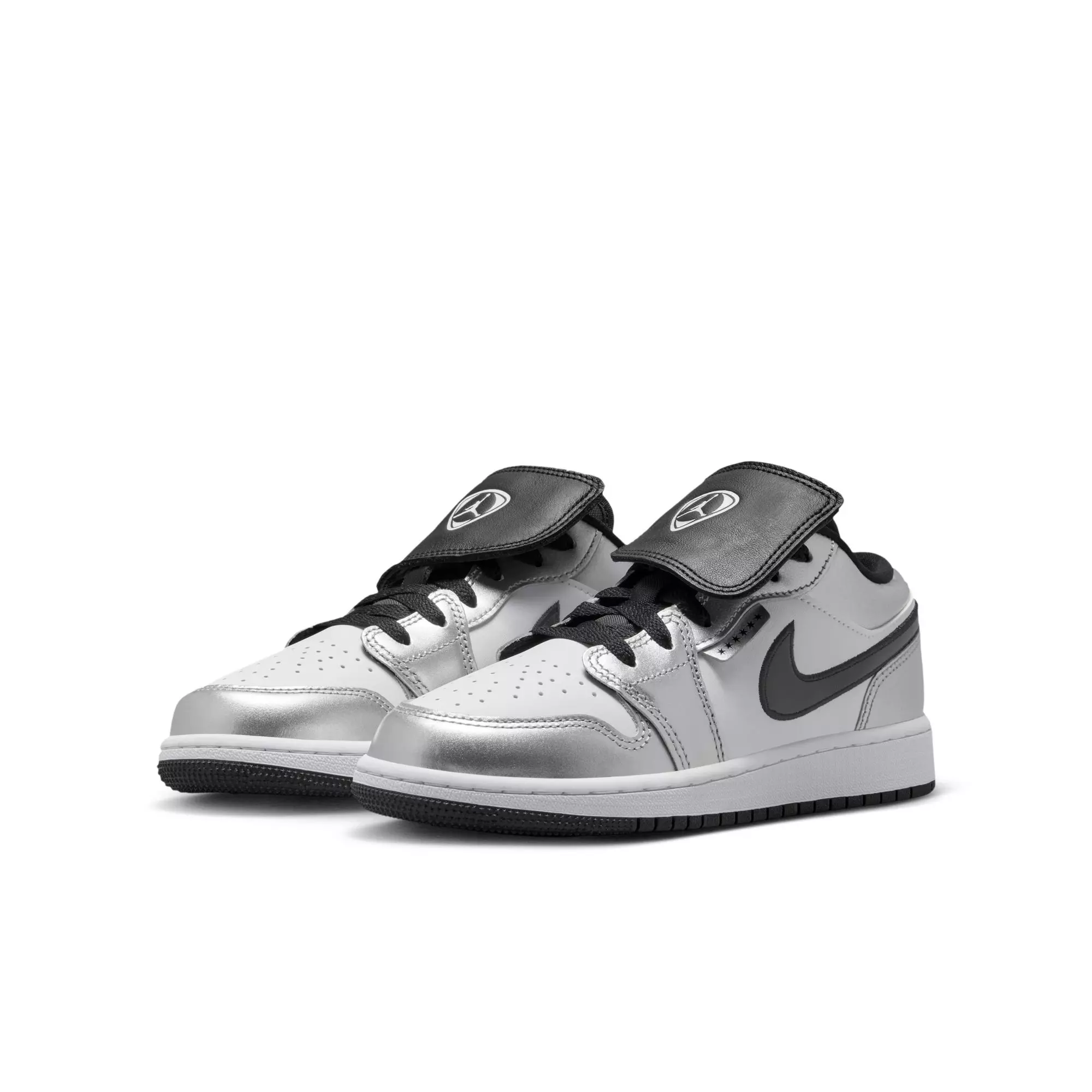 Jordan 1 Low SE "White/Black/Metallic Silver" Grade School Boys' Shoe - SILVER/BLACK