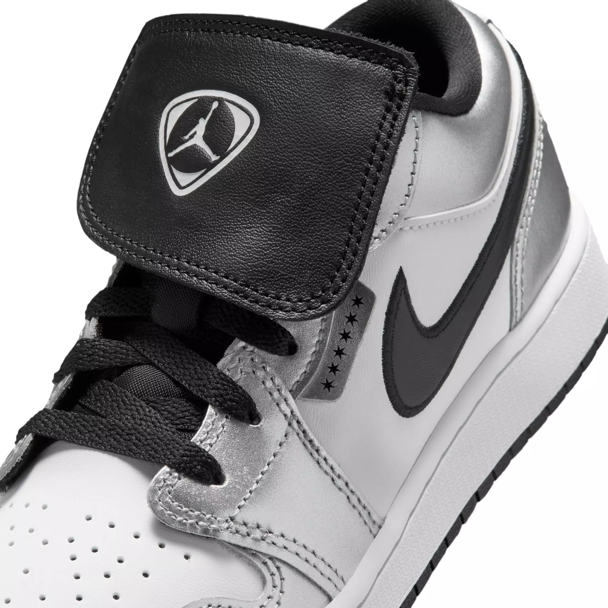 Jordan 1 Low SE "White/Black/Metallic Silver" Grade School Boys' Shoe - SILVER/BLACK