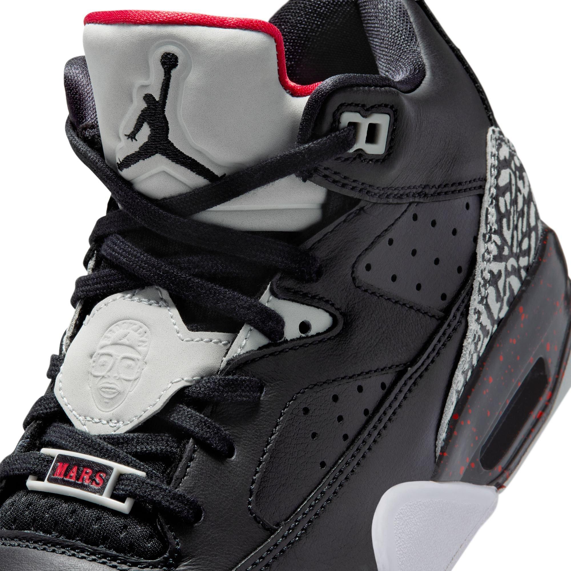 Jordan Son of Mars Low "Black/University Red/Grey Mist" Grade School Boys' Shoe - BLACK Thumbnail View 10