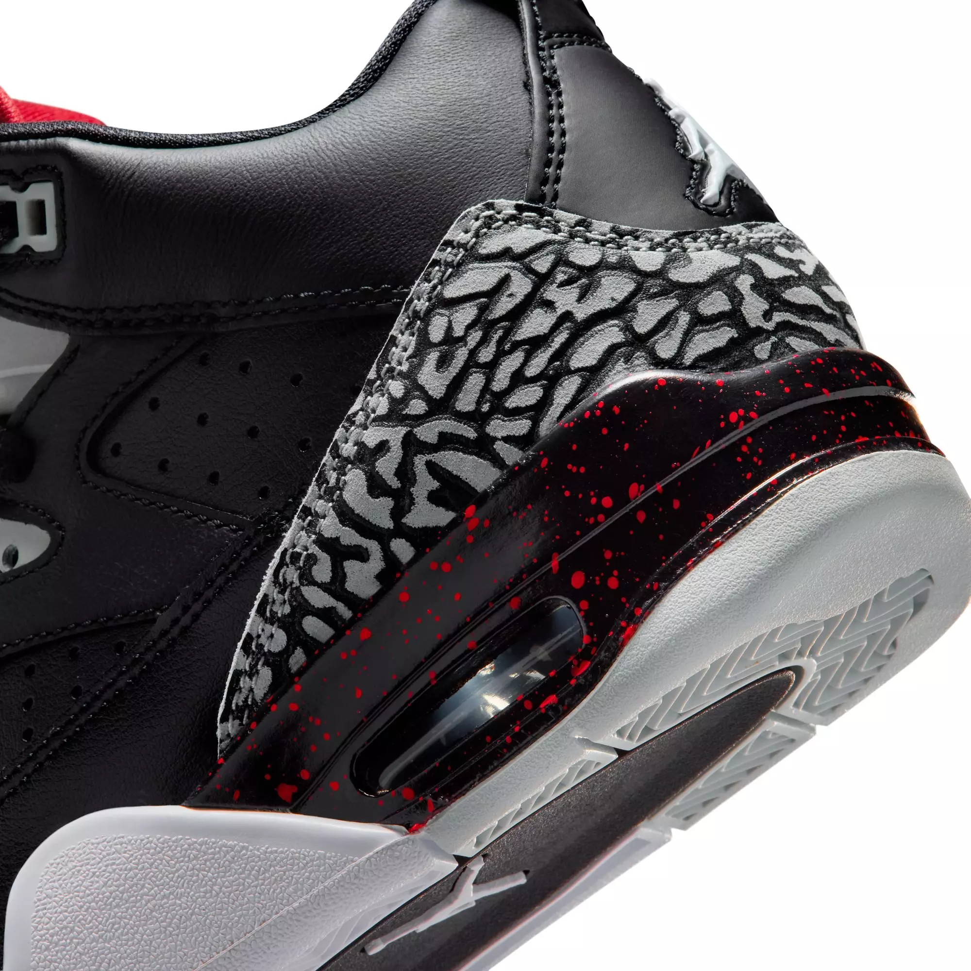 Jordan Son of Mars Low "Black/University Red/Grey Mist" Grade School Boys' Shoe - BLACK