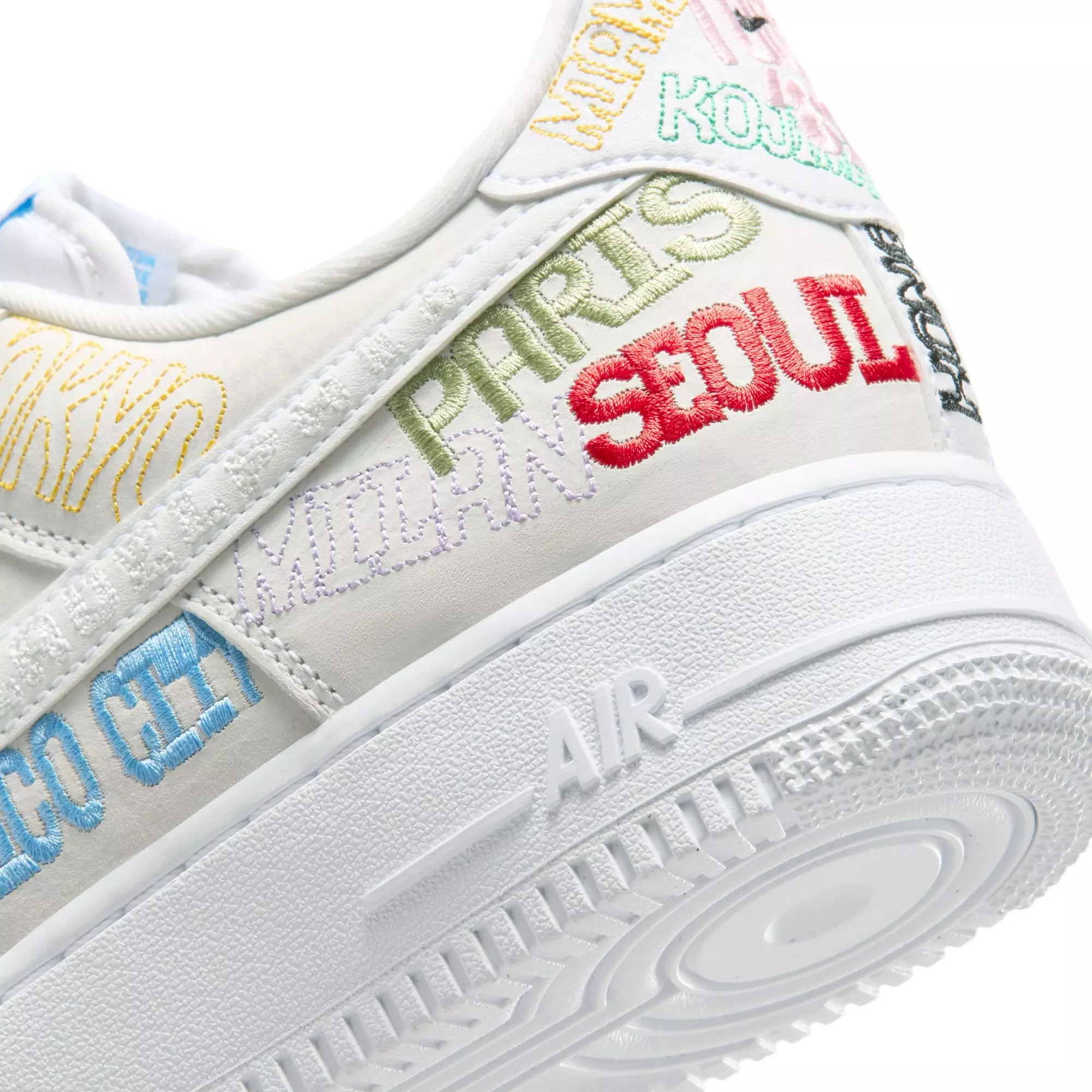 Nike Air Force 1 '07 LV8 "On Tour" Men's Shoe - WHITE/MULTI