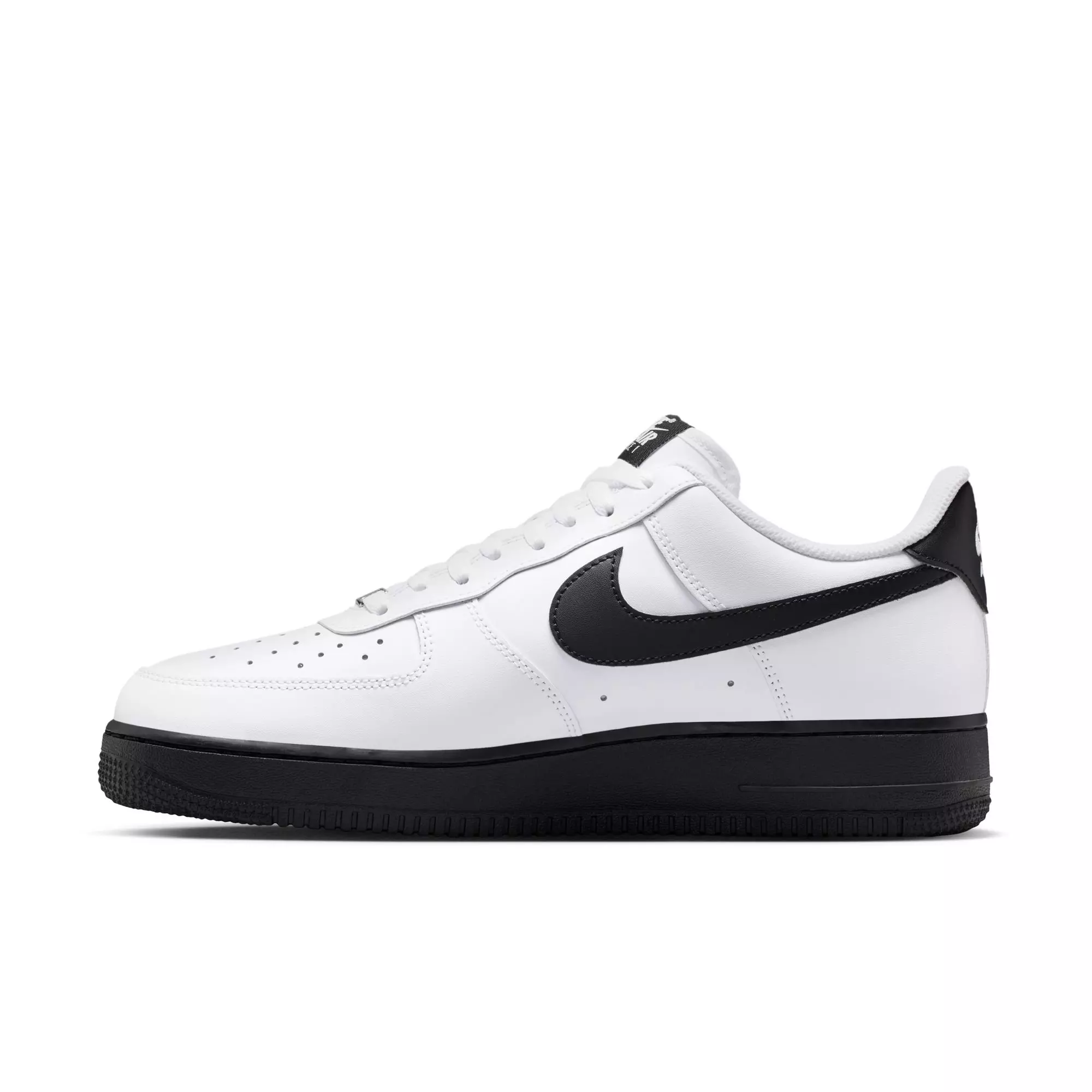 Nike Air Force 1 '07 "White/Black" Men's Shoe - WHITE/BLACK