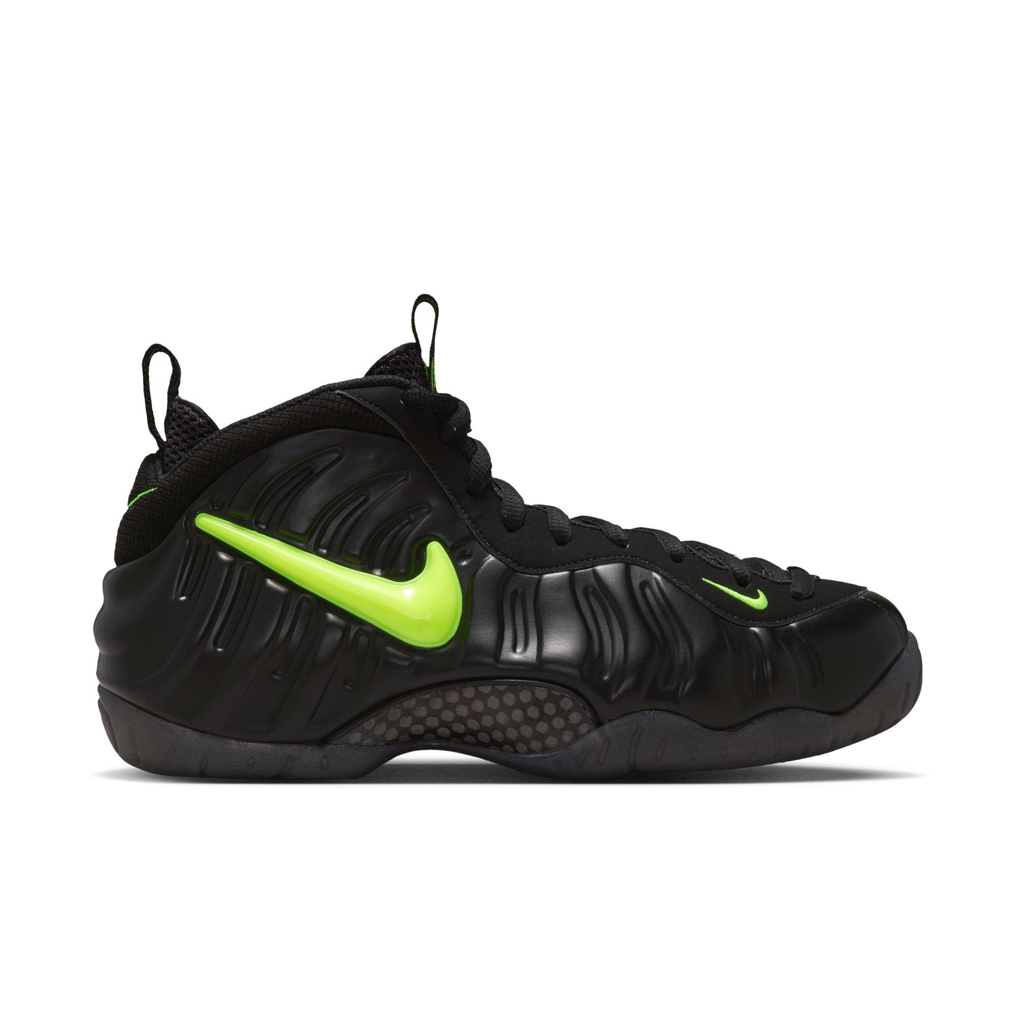 Nike Air Foamposite Pro "Voltage" Men's Shoe - BLACK/VOLTAGE YELLOW Thumbnail View 2