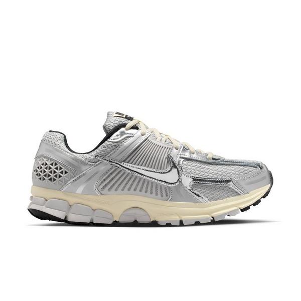 Nike Zoom Vomero 5 "Grey Fog/Chrome/Metallic Silver" Men's Shoe