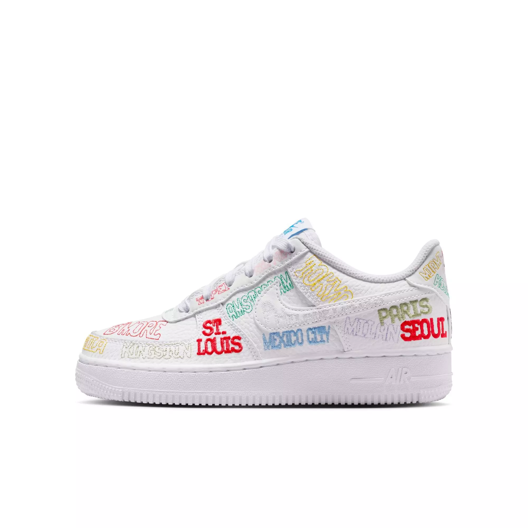 Nike Air Force 1 LV8 3 "On Tour" Grade School Boys' Shoe - WHITE/MULTI