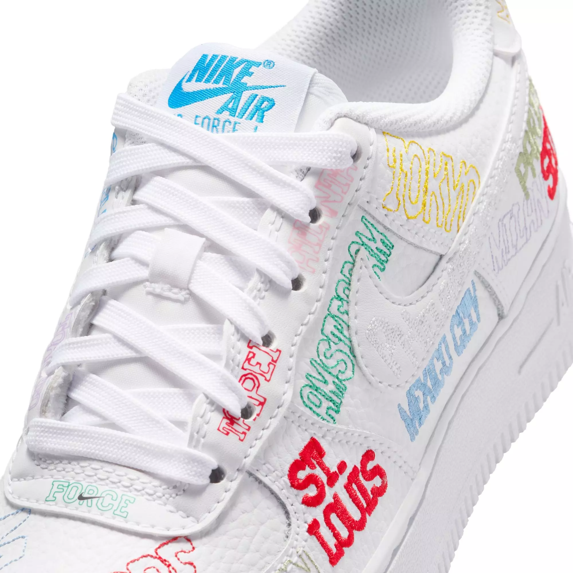 Nike Air Force 1 LV8 3 "On Tour" Grade School Boys' Shoe - WHITE/MULTI