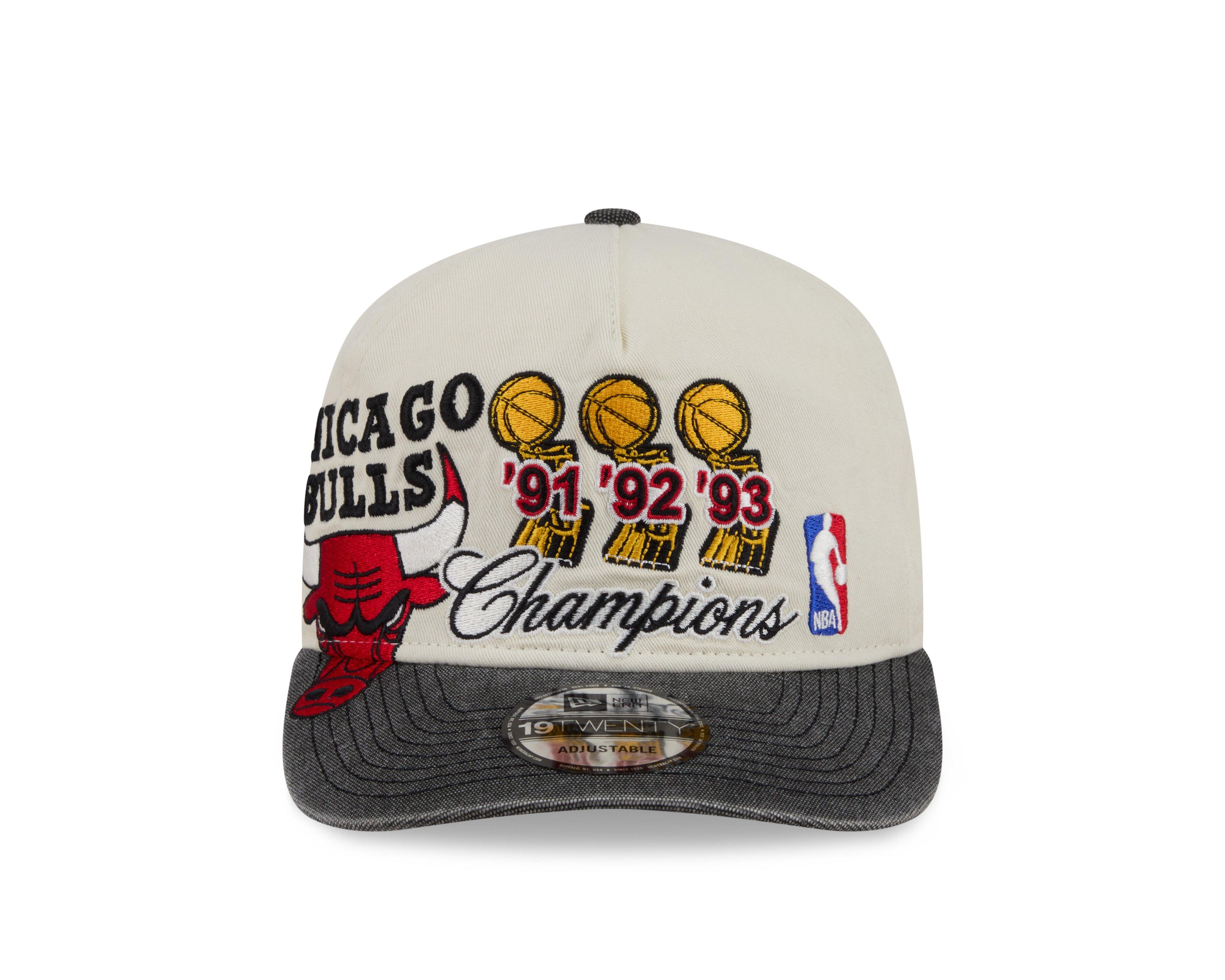 New Era Chicago Bulls 19TWENTY Hardwood Classic Snapback Hat-White/Black - WHITE/BLACK Thumbnail View 3