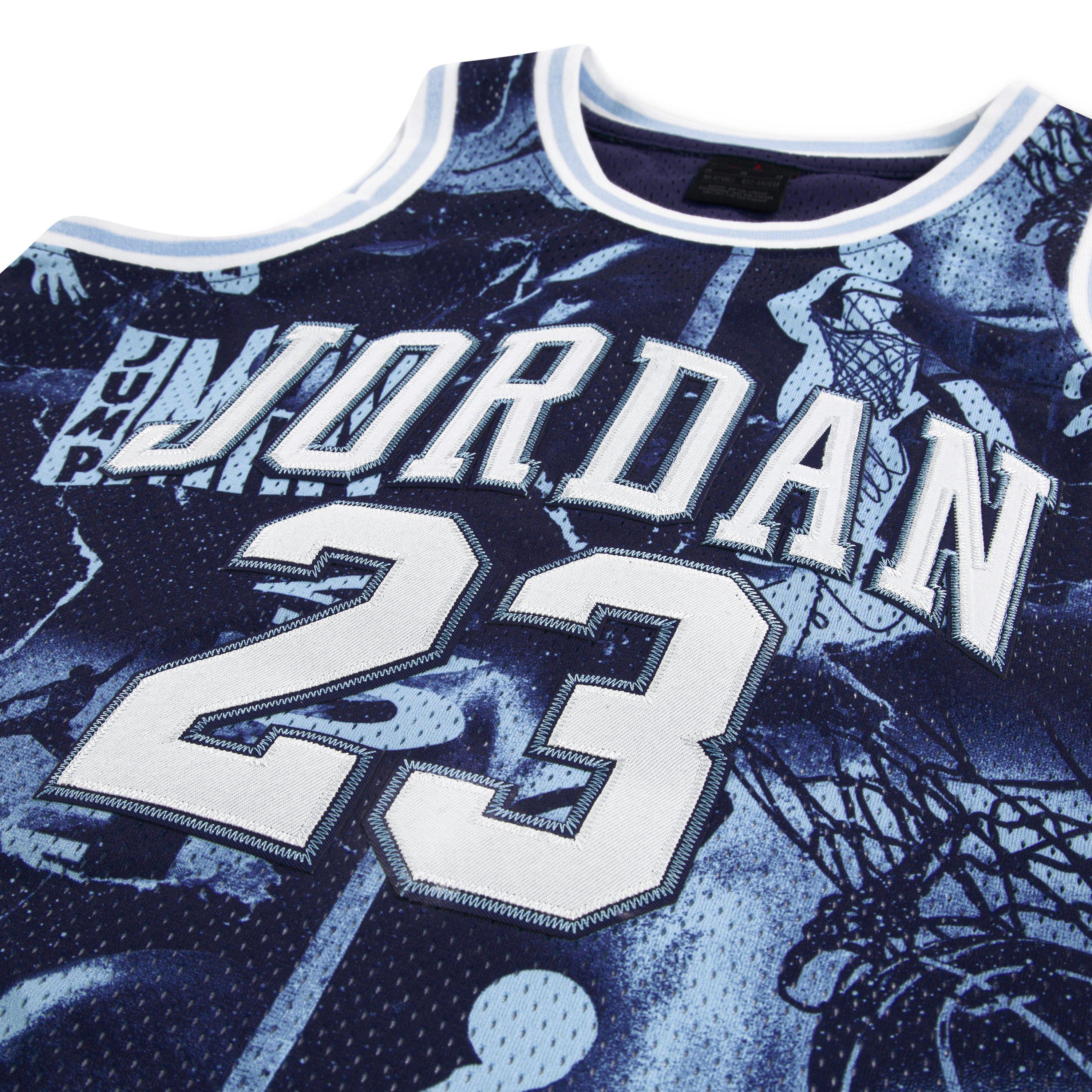 Jordan Big Boys' Blue/Multi Jersey