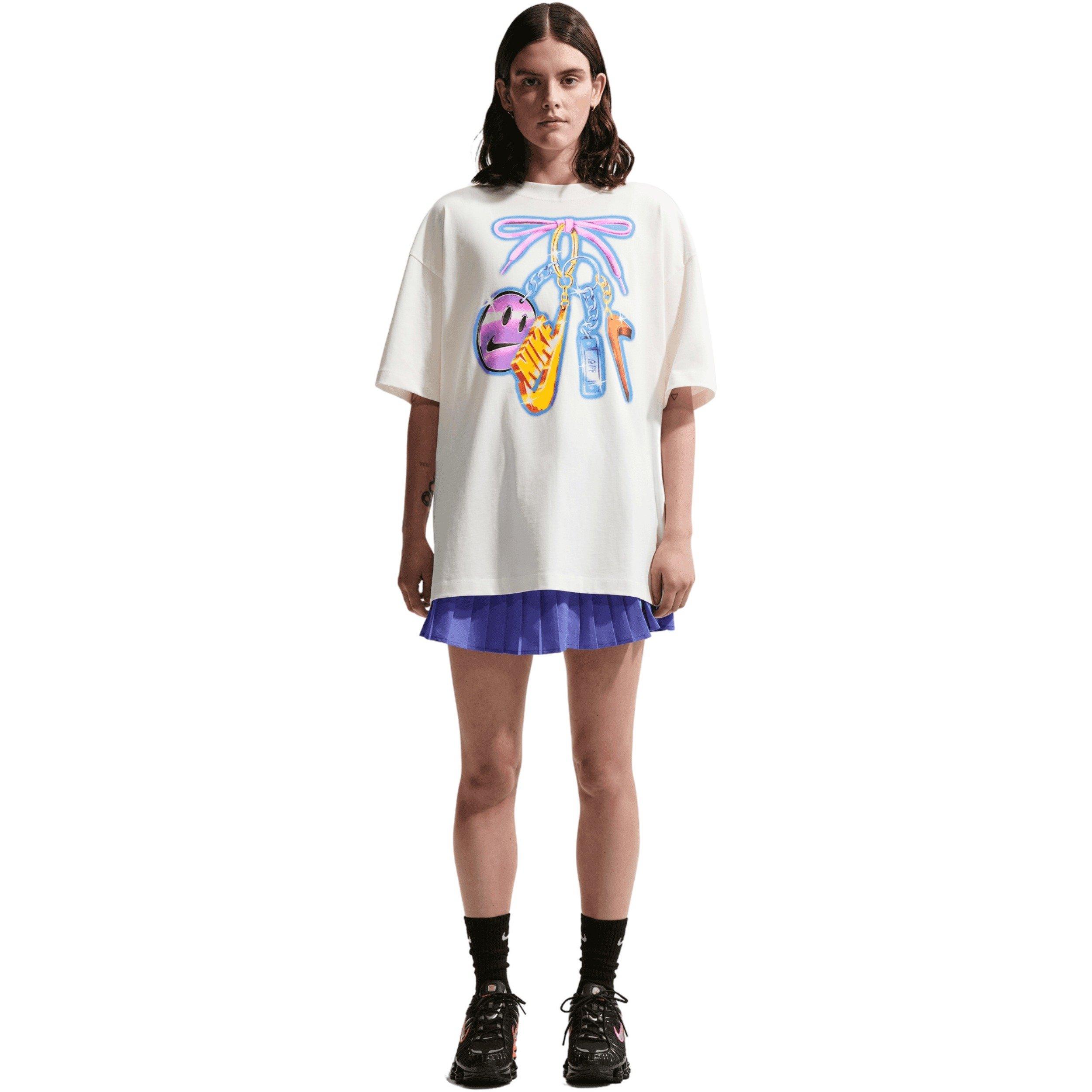 Nike Women's Sportswear Classic Oversized Tee - SAIL Thumbnail View 1