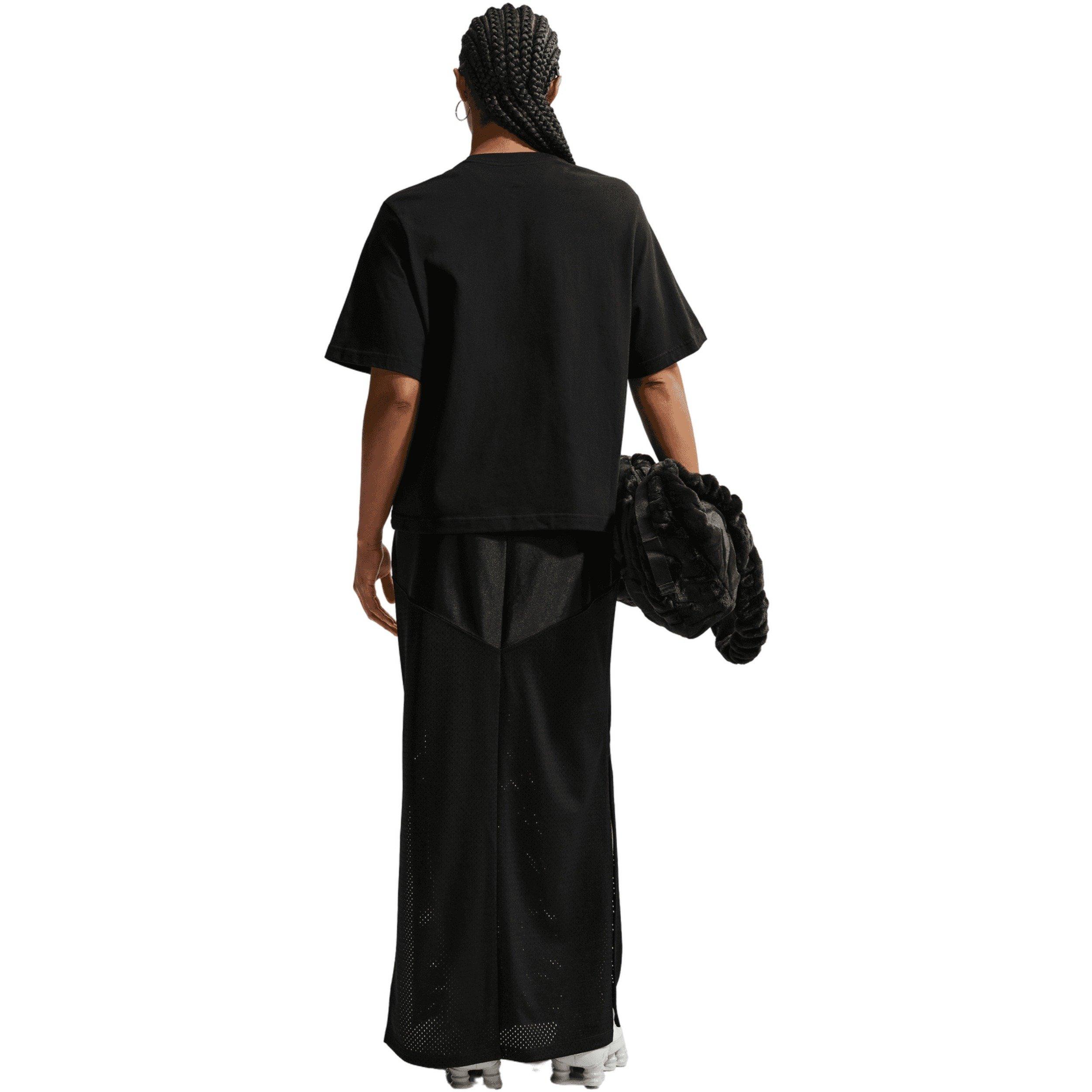 Nike Women's Sportswear Classic Loose Tee - BLACK Thumbnail View 2