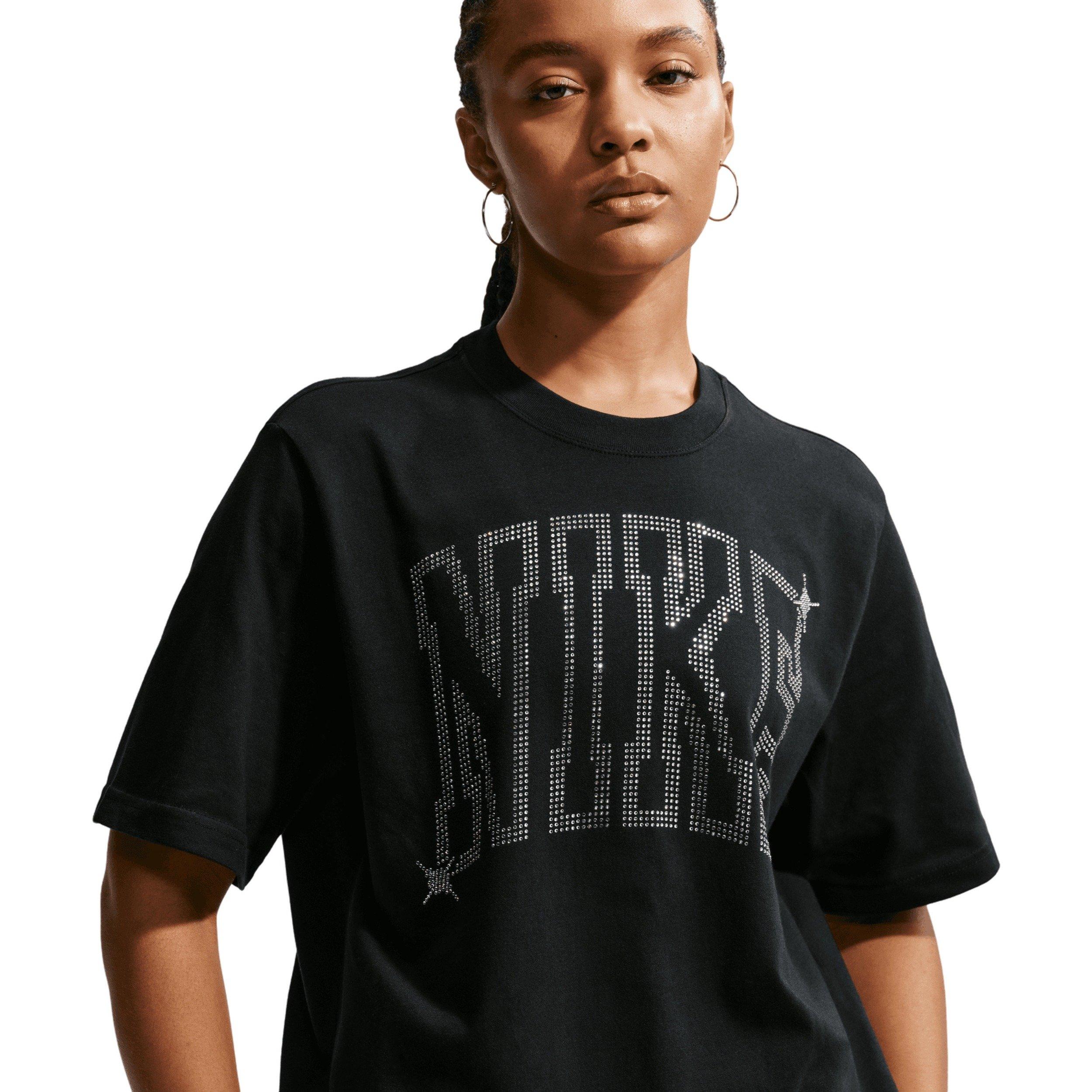 Nike Women's Sportswear Classic Loose Tee - BLACK Thumbnail View 3