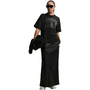 Nike Women's Sportswear Classic Loose Tee
