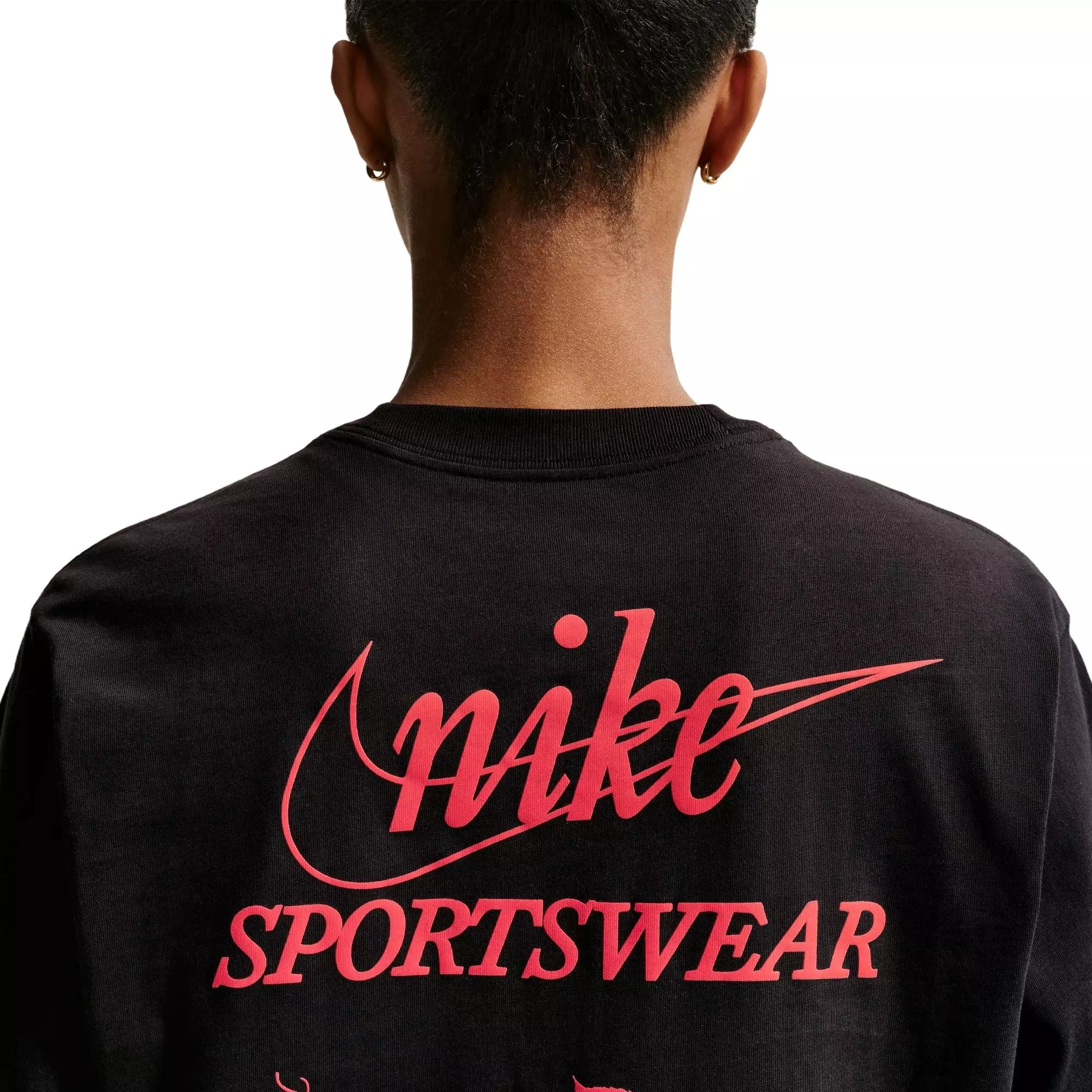 Nike Women's Sportswear Loose Tee - Black - BLACK