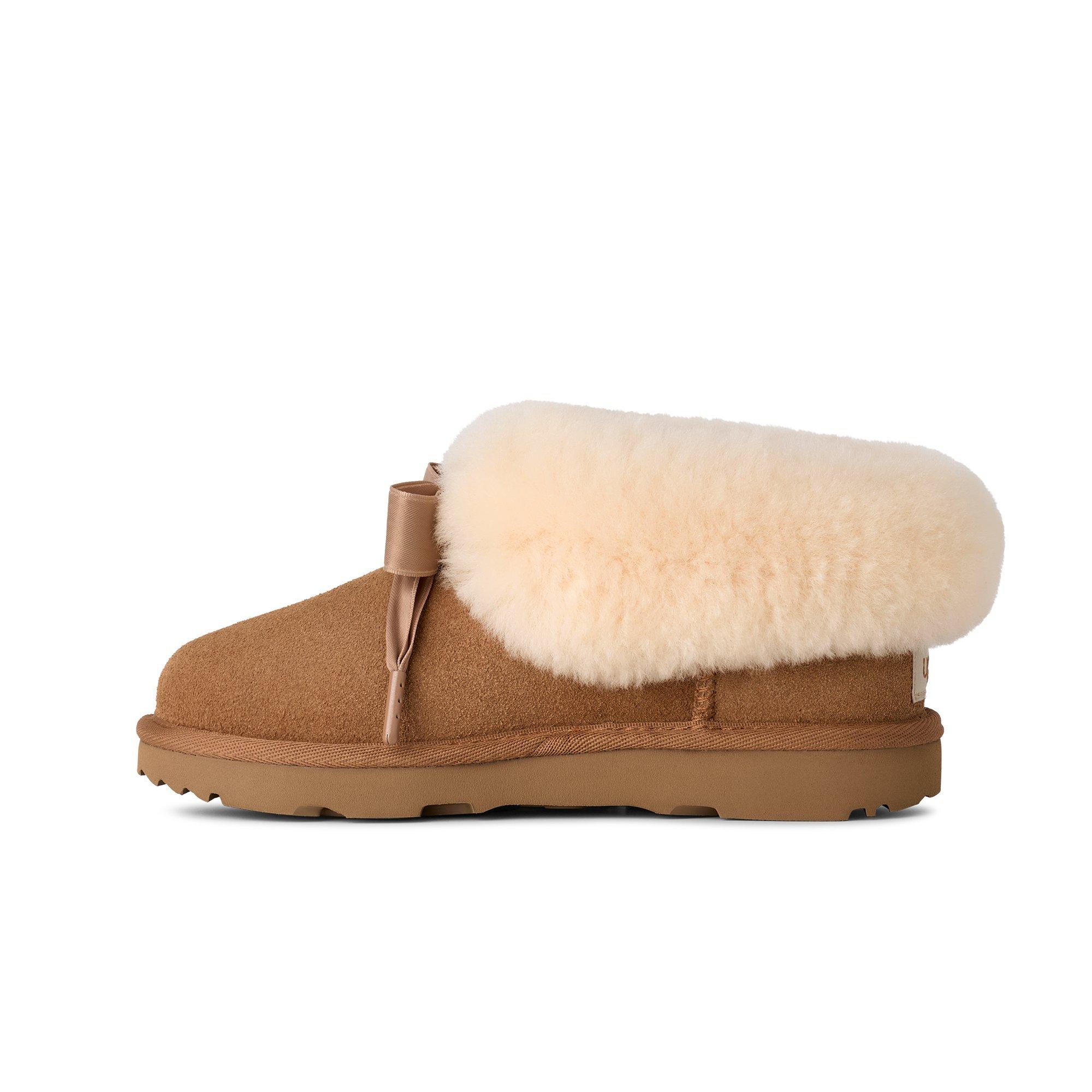 UGG Bailey Grade School Girls' "Chestnut" Slipper