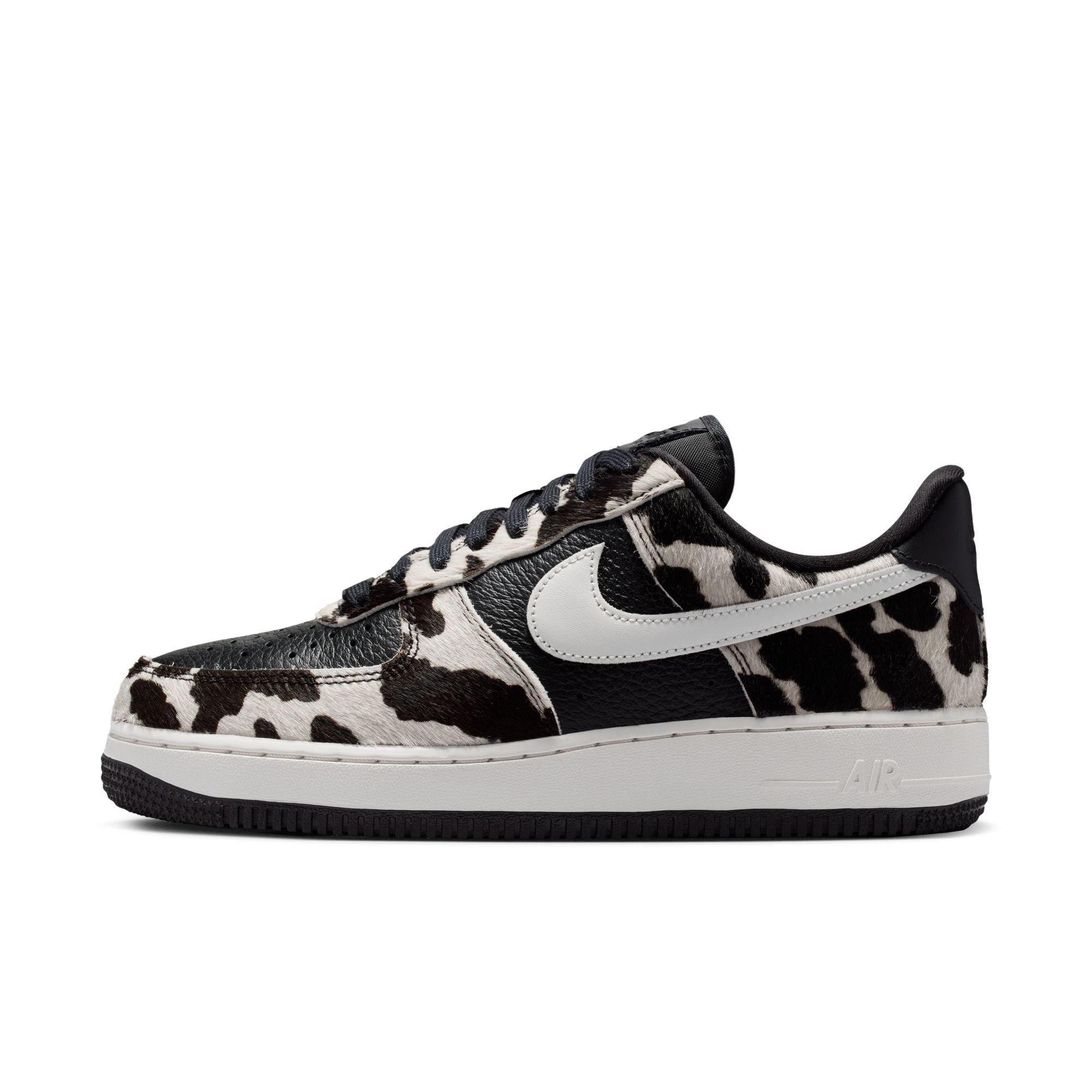 Nike Air Force 1 '07 "Black/Phantom" Women's Shoe - BLACK/WHITE Thumbnail View 3