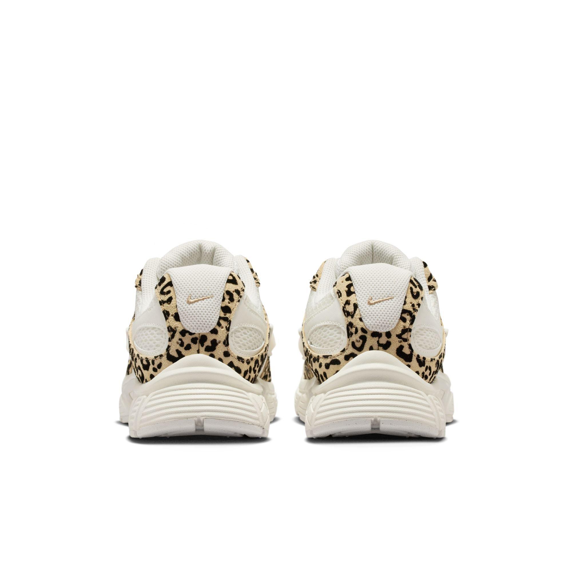 Nike V5 RNR Suede "Sail/Hemp" Women's Shoe - MULTI-COLOR Thumbnail View 7