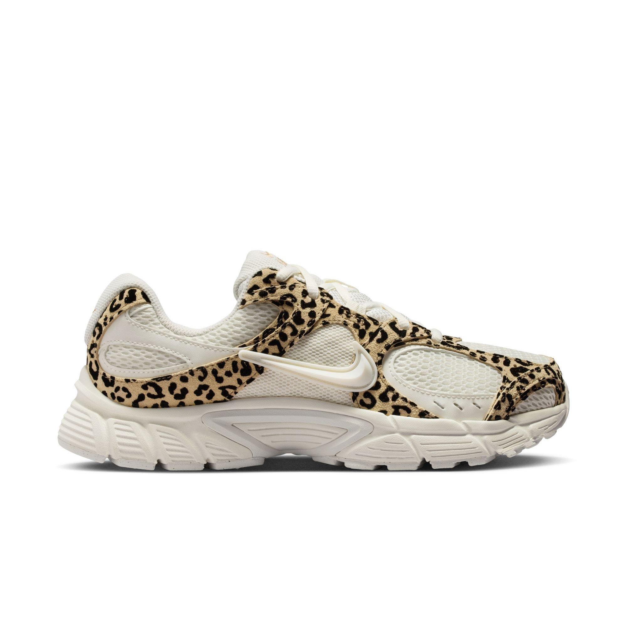 Nike V5 RNR Suede "Sail/Hemp" Women's Shoe - MULTI-COLOR Thumbnail View 1