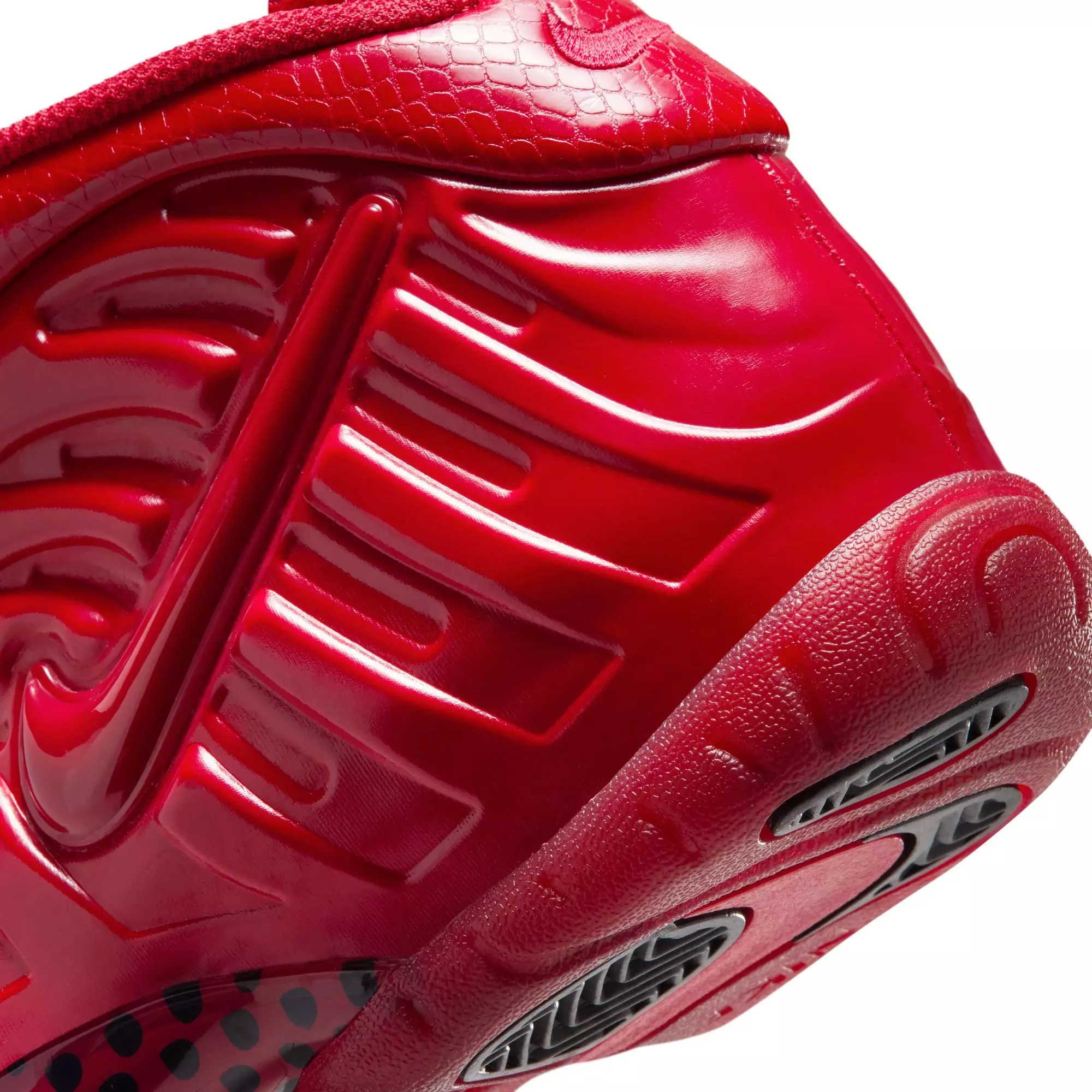 Nike Air Foamposite Pro "Gym Red" Grade School Kids' Shoe - GYM RED/BLACK