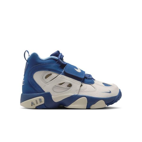 Nike Air Diamond Turf II "Royals" Grade School Kids' Shoe