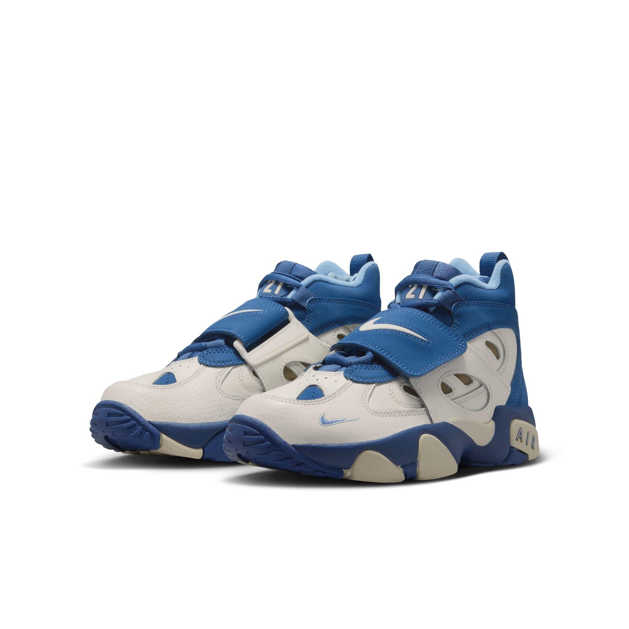 Nike Air Diamond Turf II "Royals" Grade School Kids' Shoe - SAIL/MYSTIC NAVY/BLUE GREY/METALLIC GOLD Thumbnail View 4