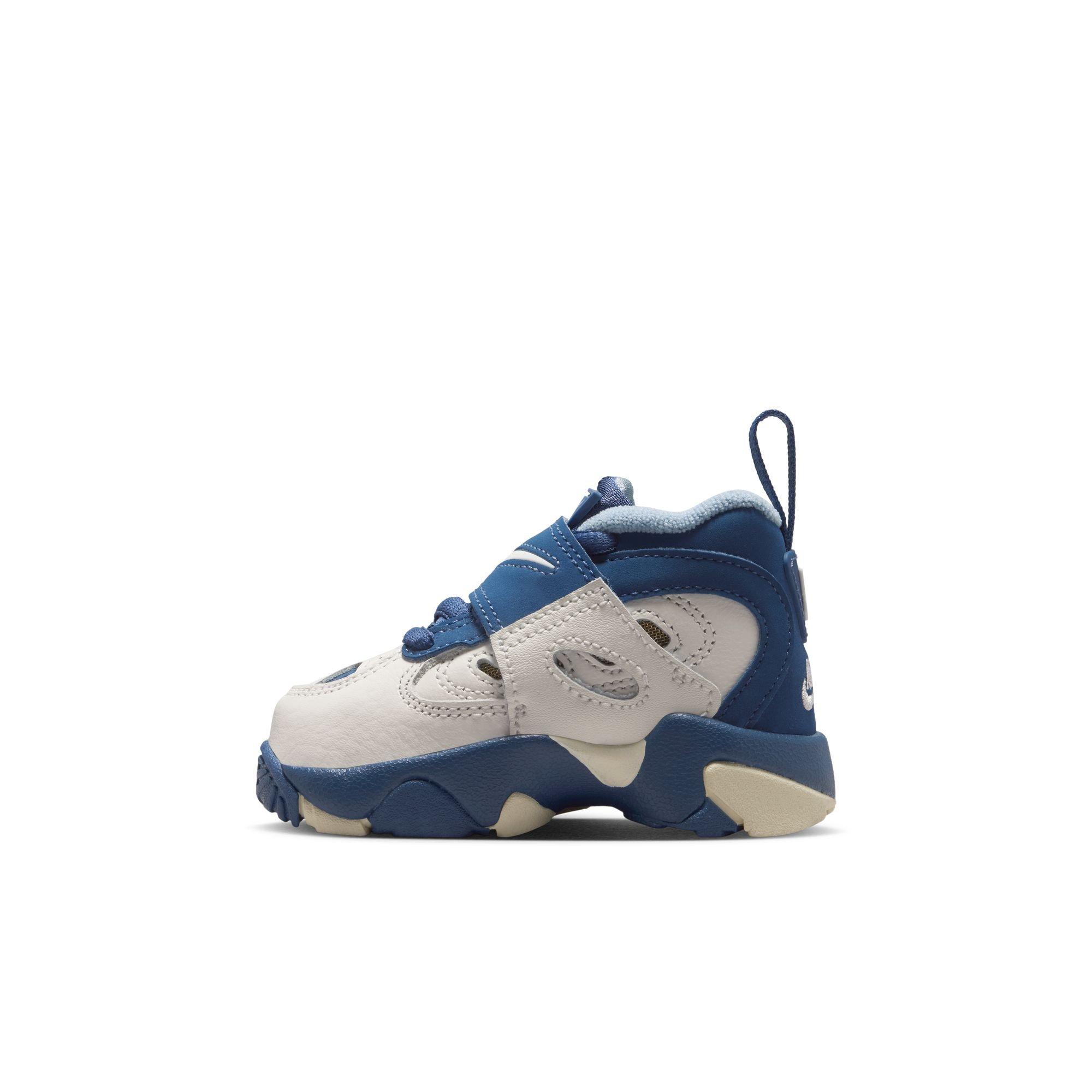 Nike Air Diamond Turf II "Royals" Toddler Kids' Shoe - SAIL/MYSTIC NAVY/BLUE GREY/METALLIC GOLD Thumbnail View 9