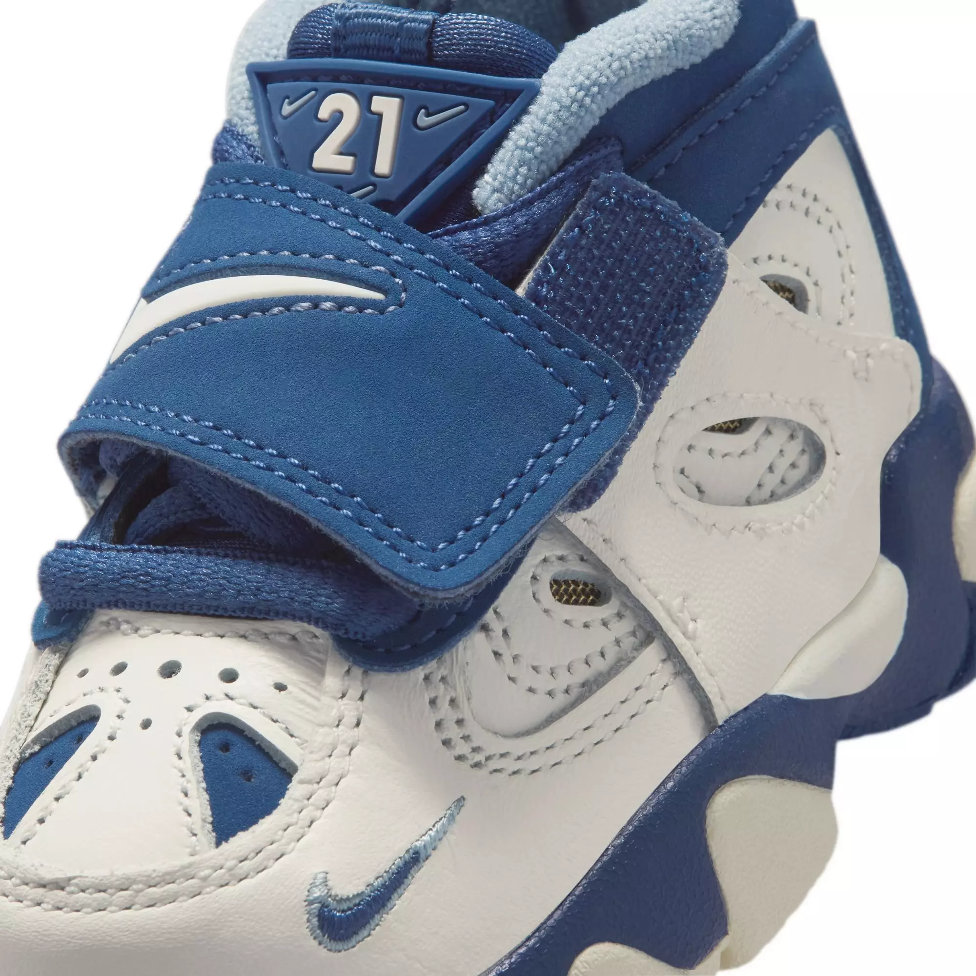 Nike Air Diamond Turf II "Royals" Toddler Kids' Shoe - SAIL/MYSTIC NAVY/BLUE GREY/METALLIC GOLD