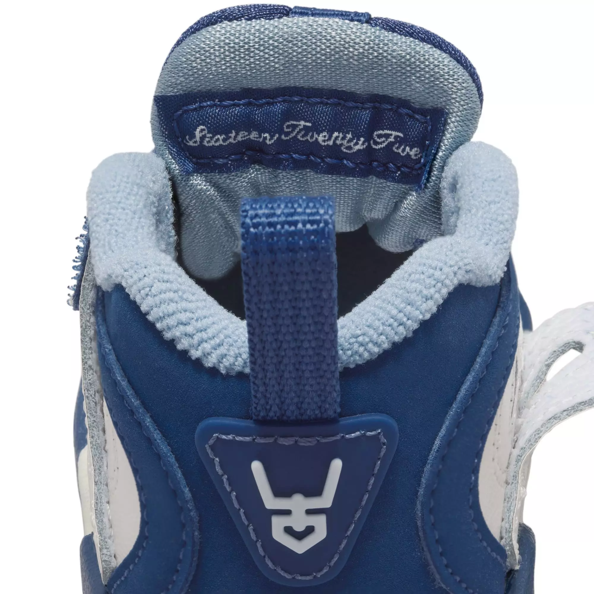 Nike Air Diamond Turf II "Royals" Toddler Kids' Shoe - SAIL/MYSTIC NAVY/BLUE GREY/METALLIC GOLD