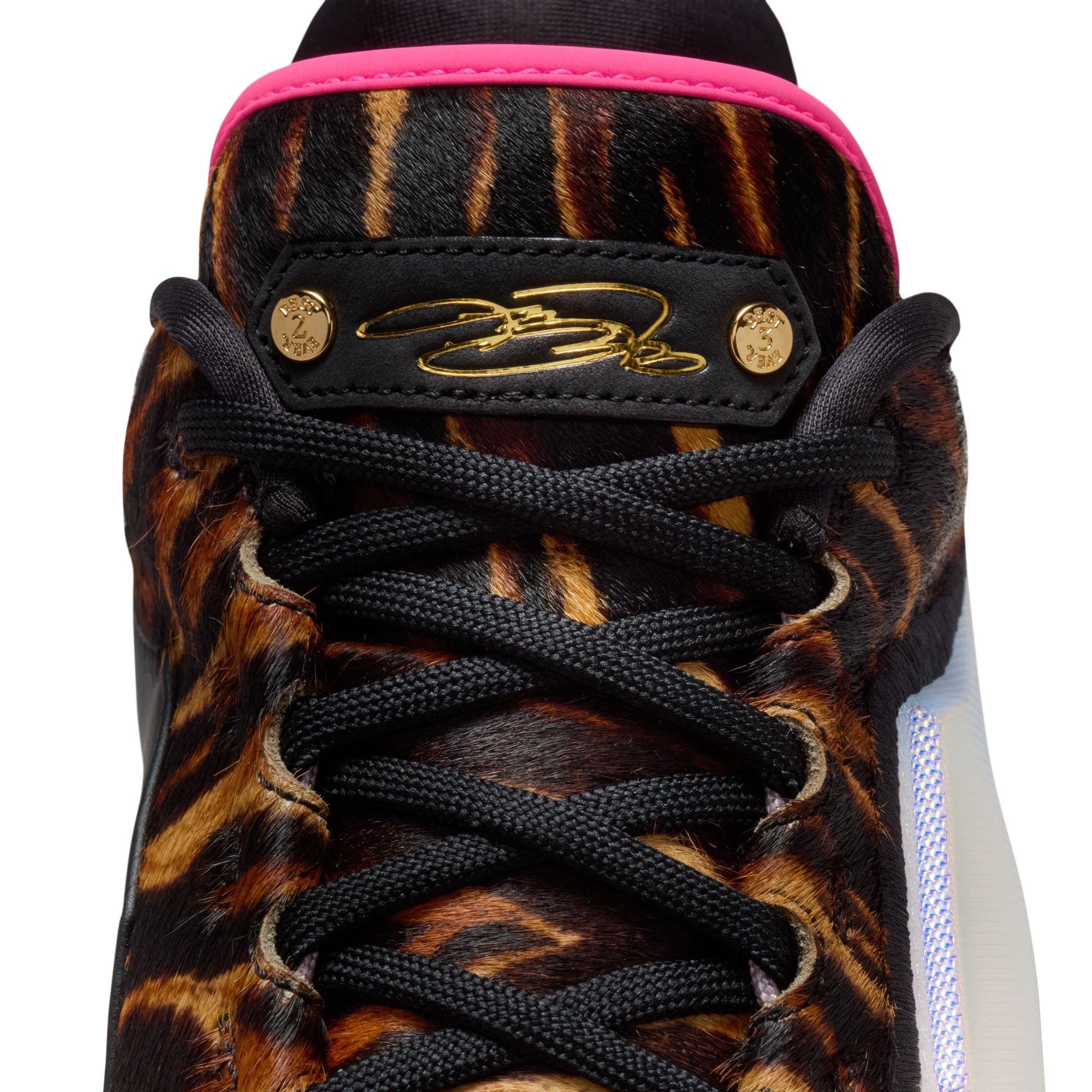 Nike LeBron XXIII "Heat Wave" Men's Basketball Shoe - WHITE/BLACK/HYPER PINK Thumbnail View 7