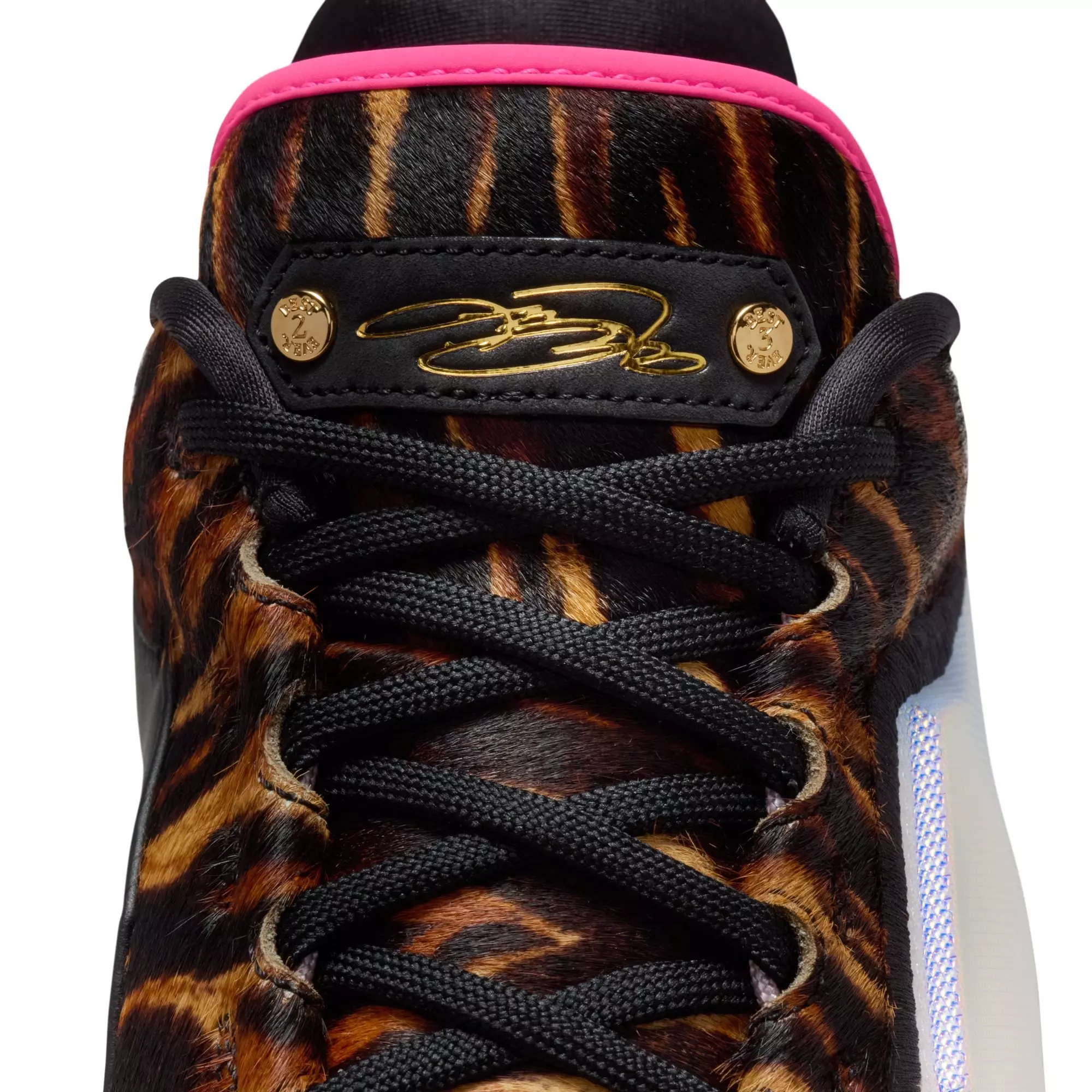 Nike LeBron XXIII "Heat Wave" Men's Basketball Shoe - WHITE/BLACK/HYPER PINK