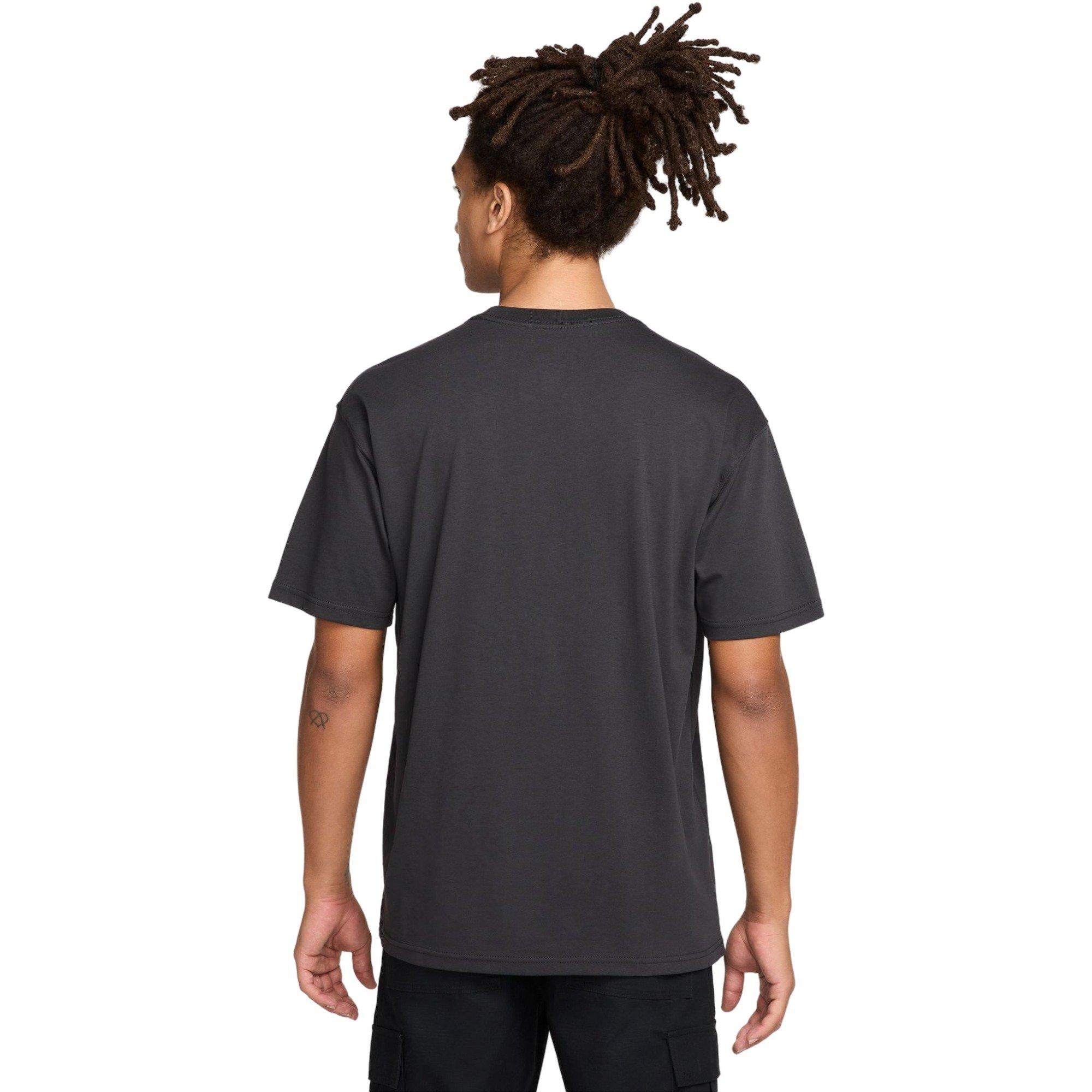 Nike Men's Basketball Tee - Black - BLACK Thumbnail View 2