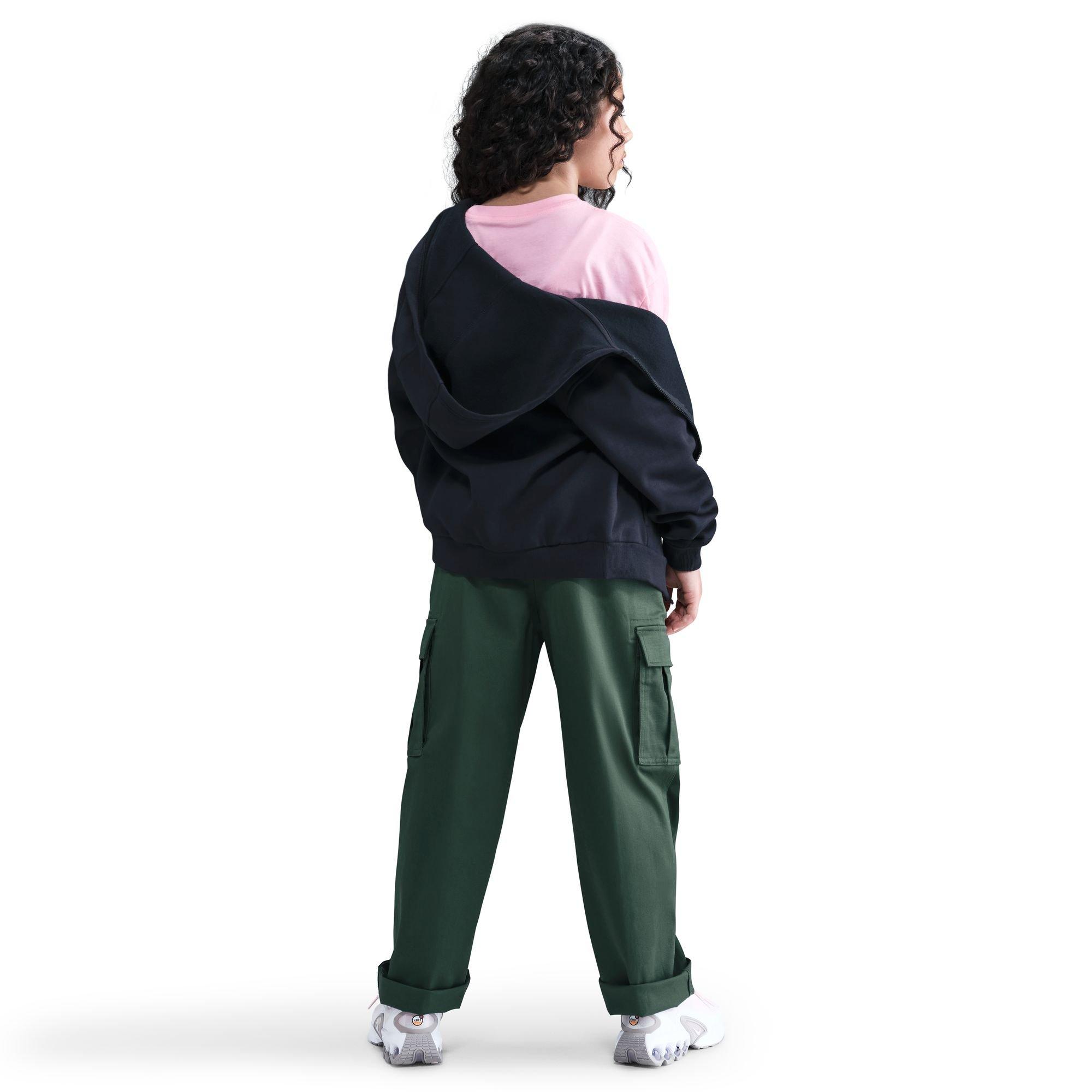 Nike Sportswear Essential Big Girls' Tee