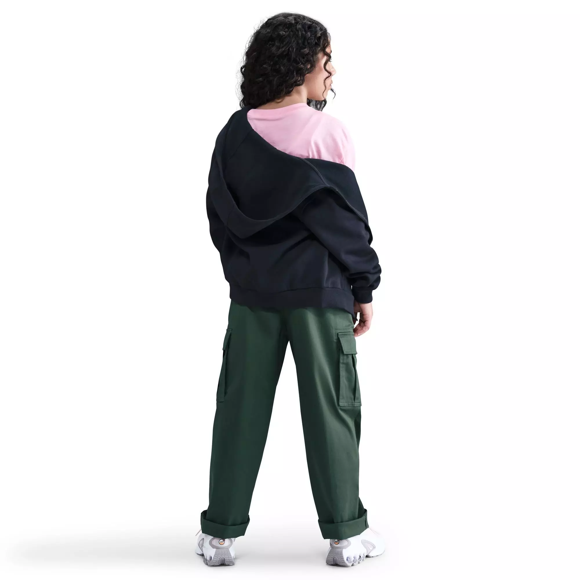 Nike Big Girls' Sportswear Essential Tee - PINK