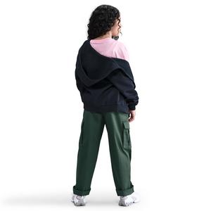 Nike Big Girls' Sportswear Essential Tee