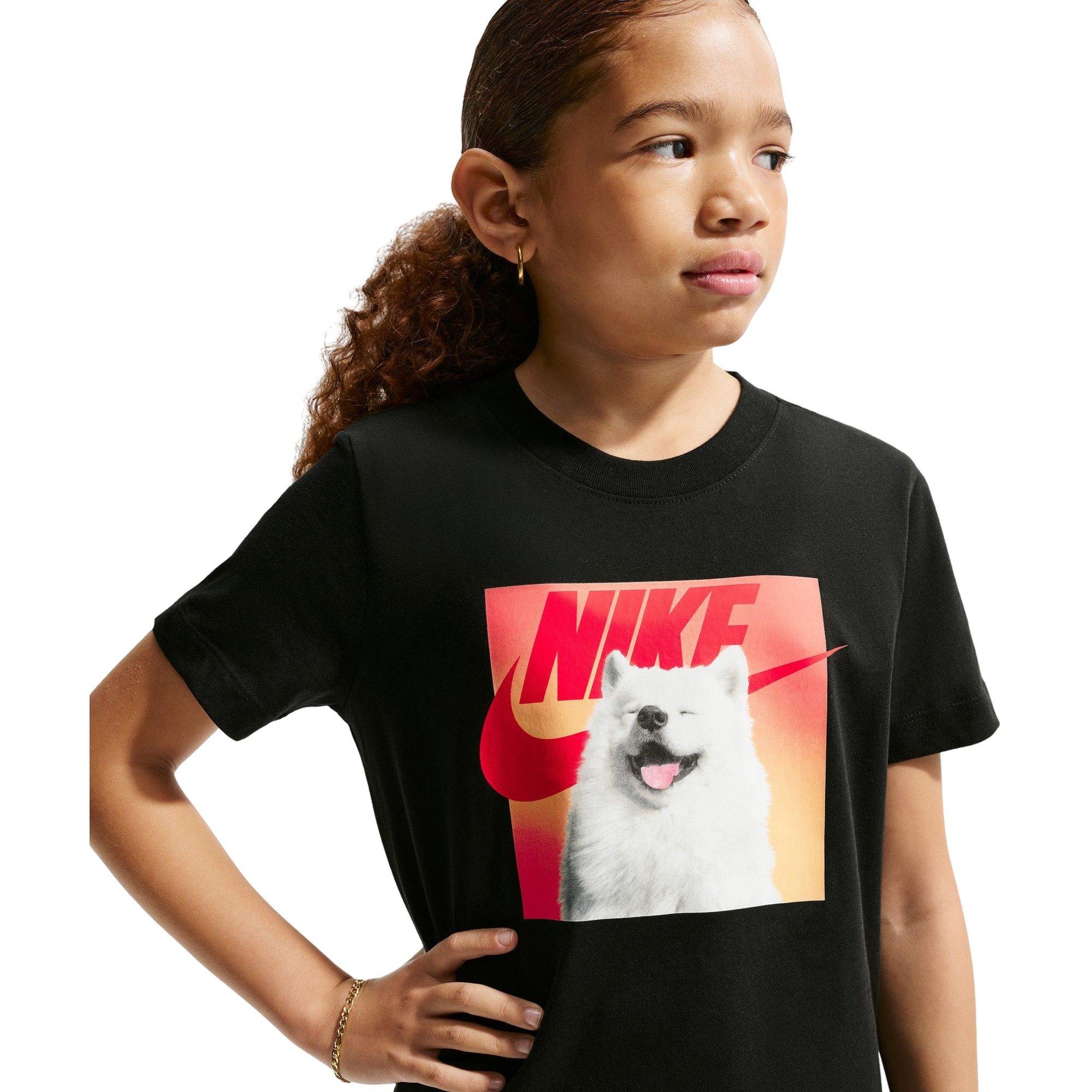 Nike Big Kids' Sportswear Tee - BLACK Thumbnail View 3