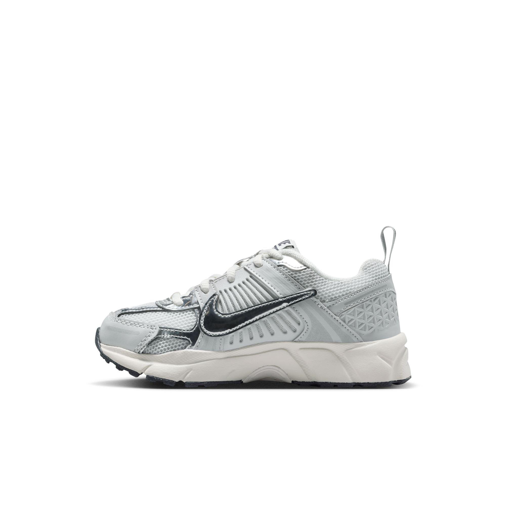 Nike Vomero 5 "Photon Dust/Chrome/Gridiron/Sail" Preschool Boys' Shoe - GREY/WHITE Thumbnail View 4