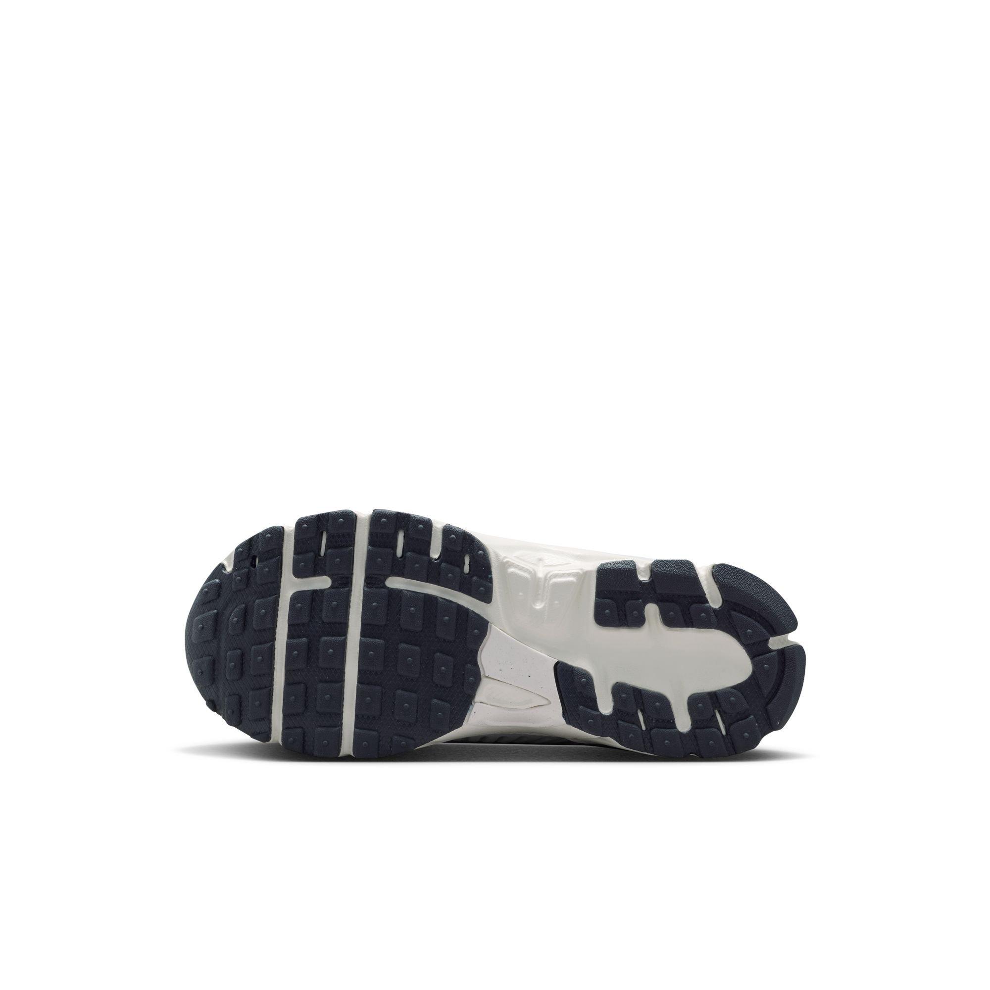 Nike Vomero 5 "Photon Dust/Chrome/Gridiron/Sail" Preschool Boys' Shoe - GREY/WHITE Thumbnail View 8